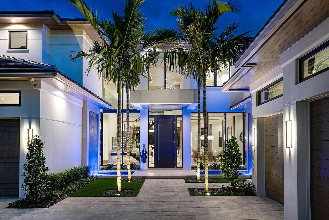 ROYAL PALM YACHT & COUNTRY CLUB - Residential