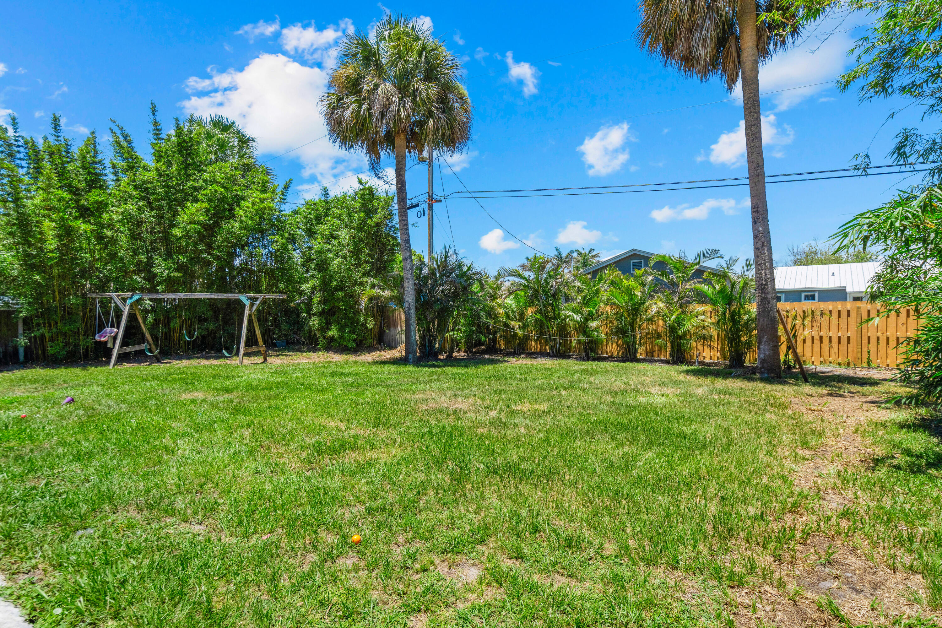 BROADWAY SECTION OF ST LUCIE ESTATES SUBDIVISION - Residential