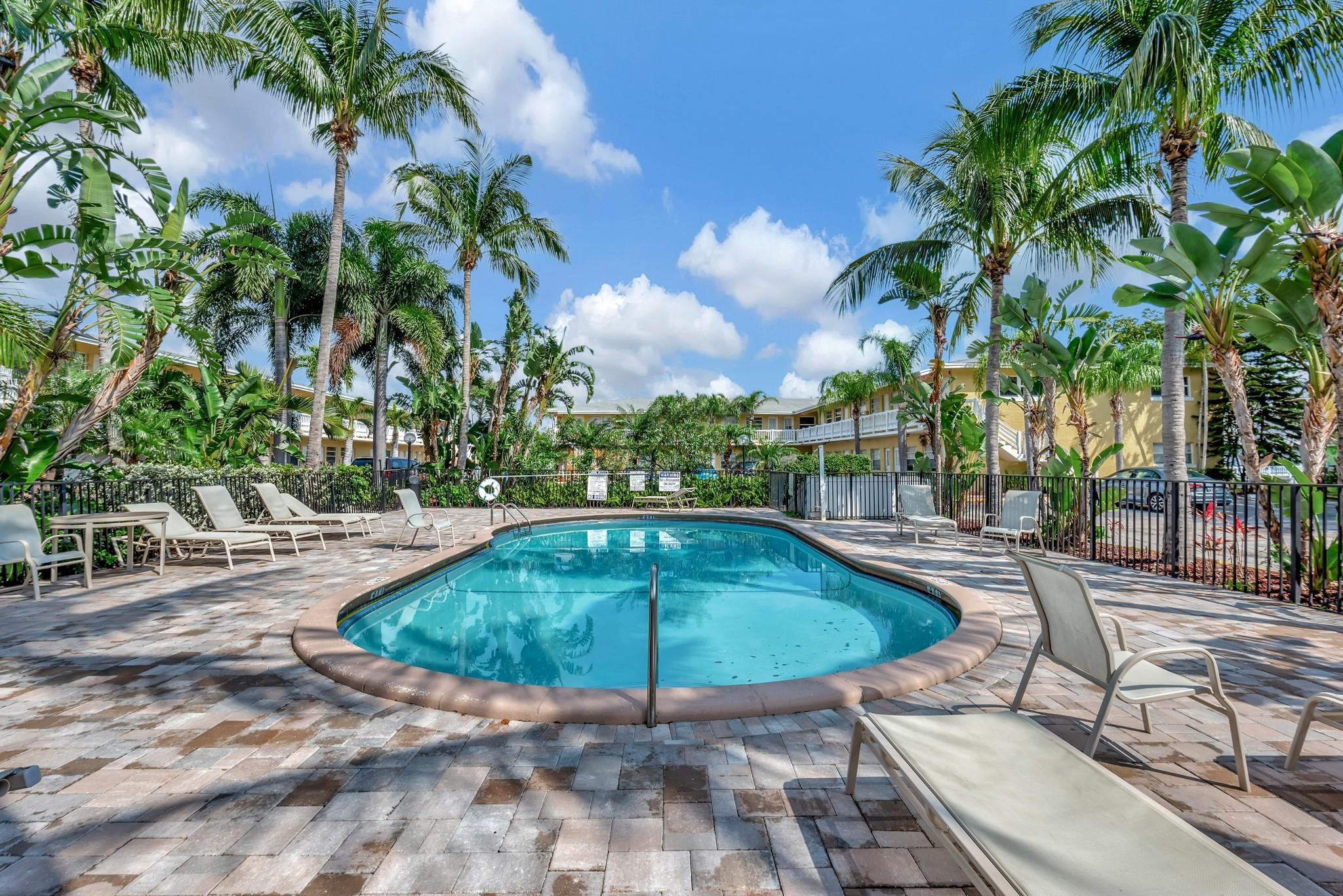 Azul at Kimberly Lake - Residential