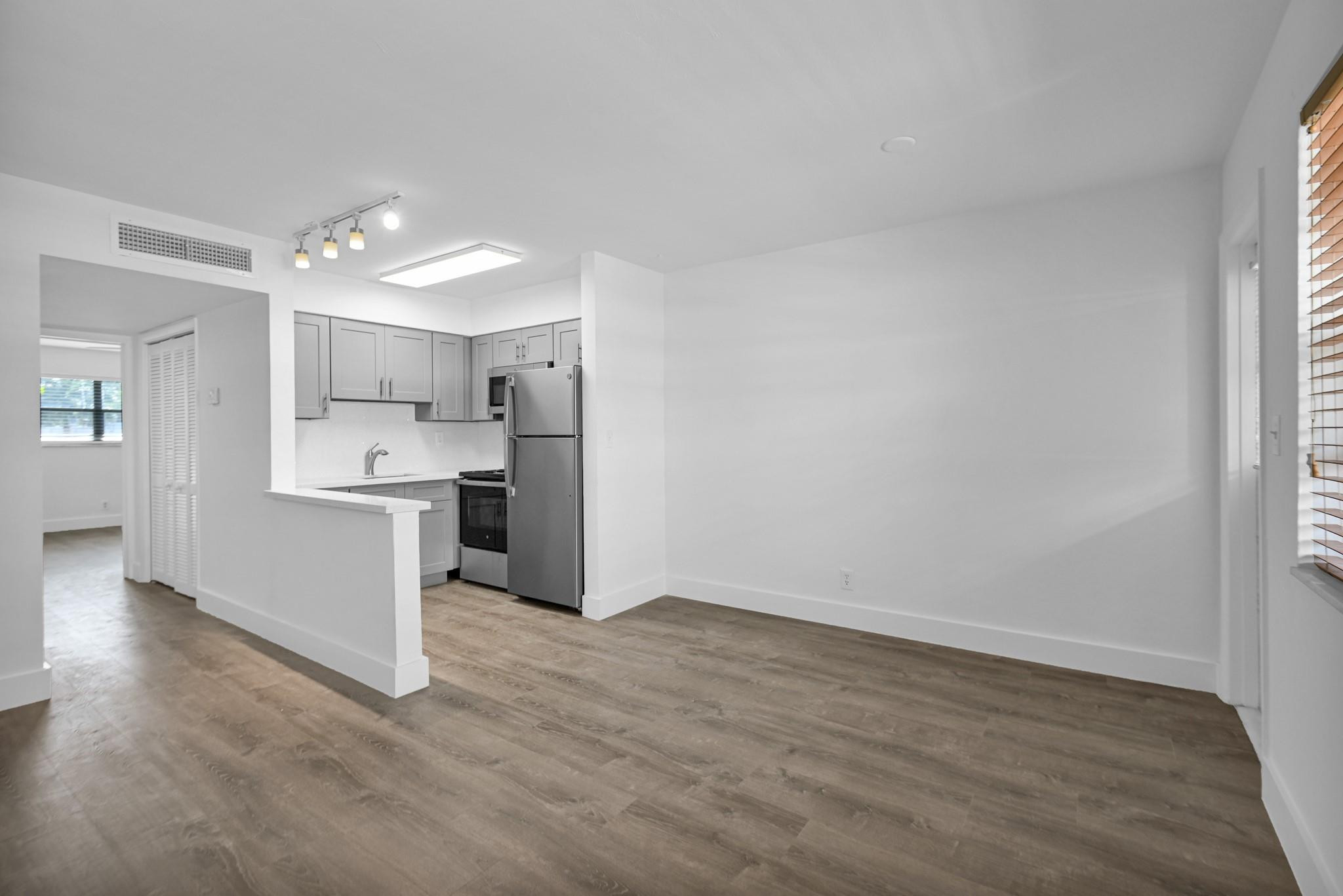 Azul at Kimberly Lake - Residential
