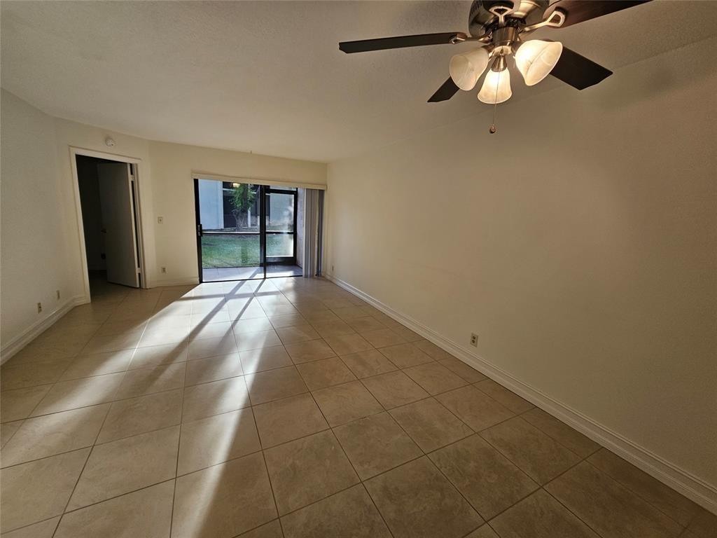 THE COURTYARD CONDOMINIUM - Residential