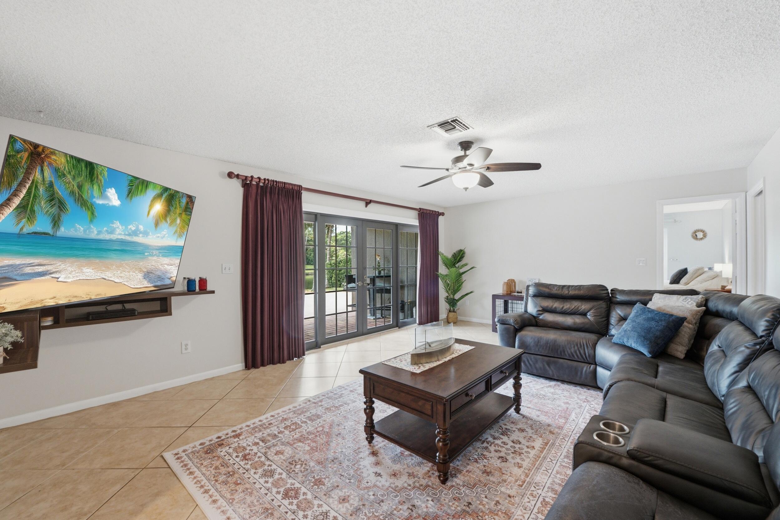 MAPLEWOOD - Residential