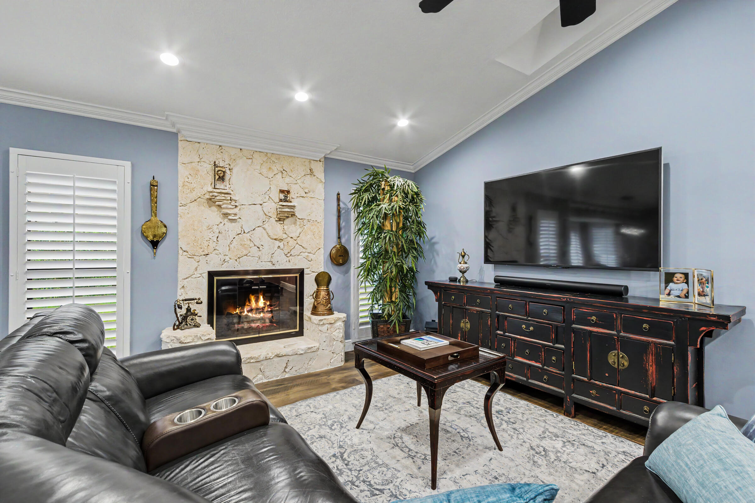 PINE RIDGE - Residential