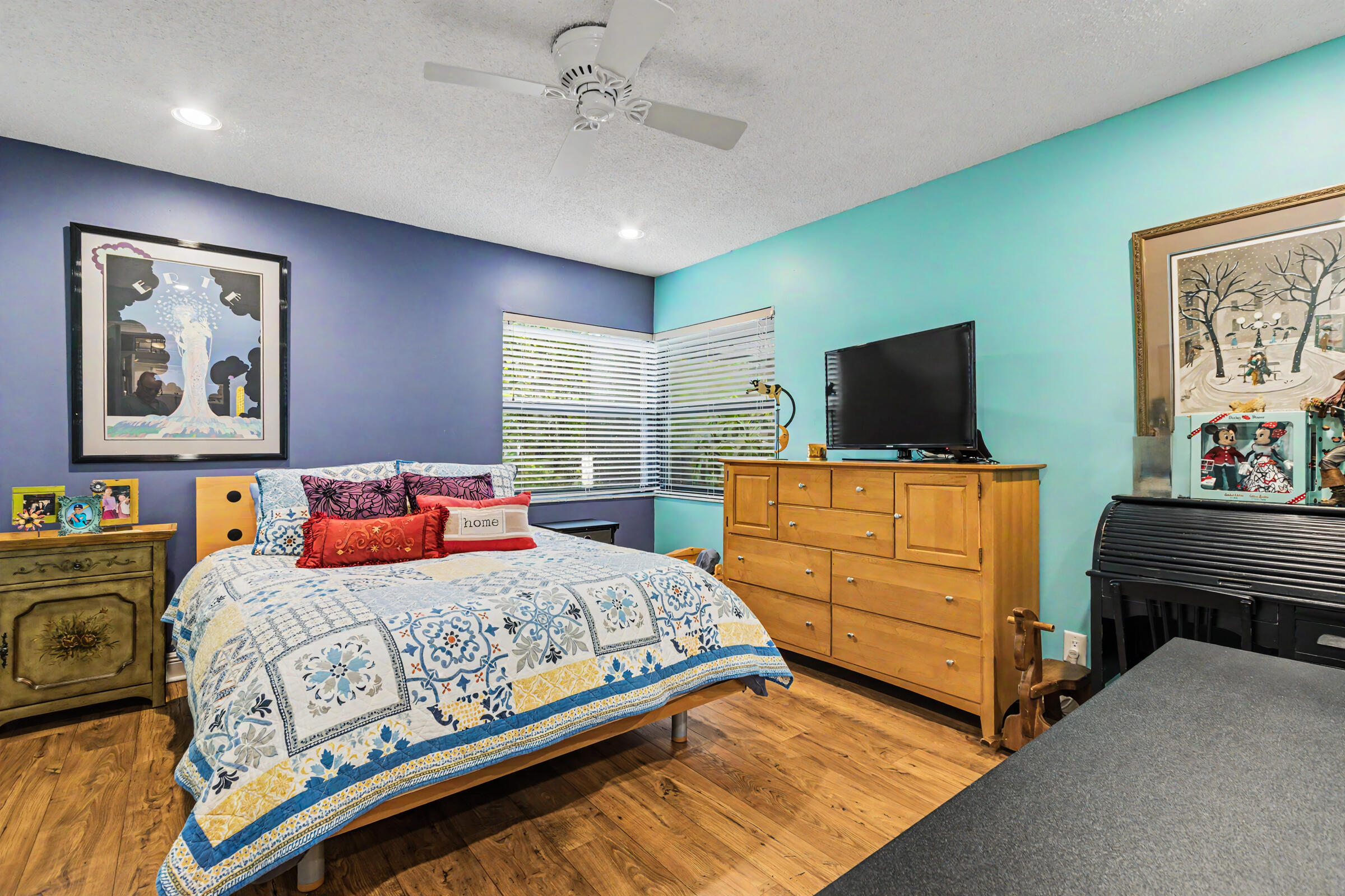 PINE RIDGE - Residential