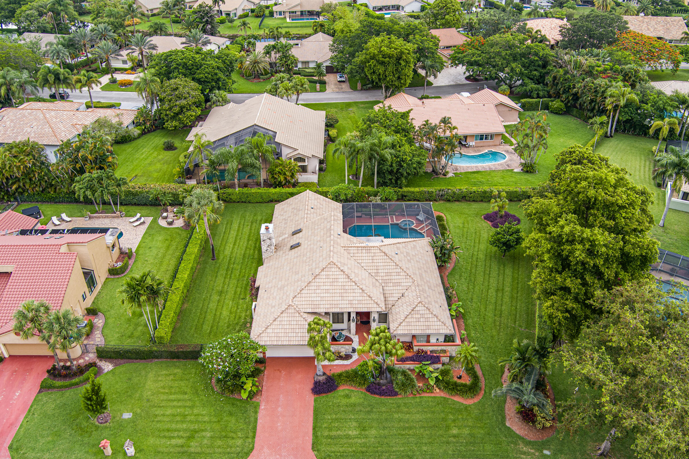 PINE RIDGE - Residential