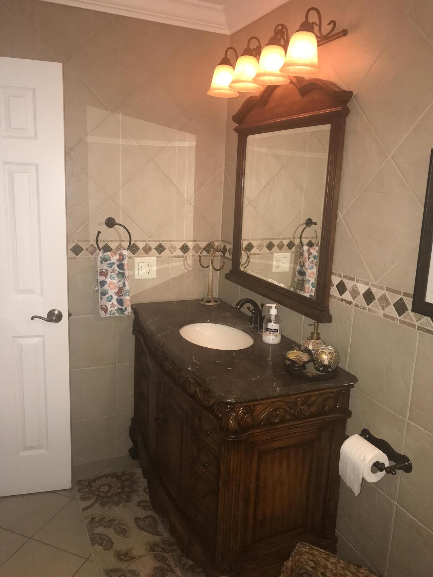 FAIRWAYS NORTH CO-OP - Residential