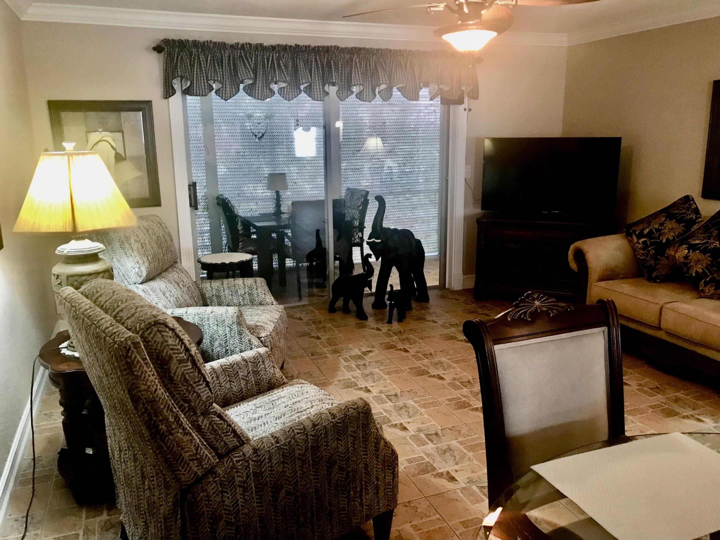 FAIRWAYS NORTH CO-OP - Residential