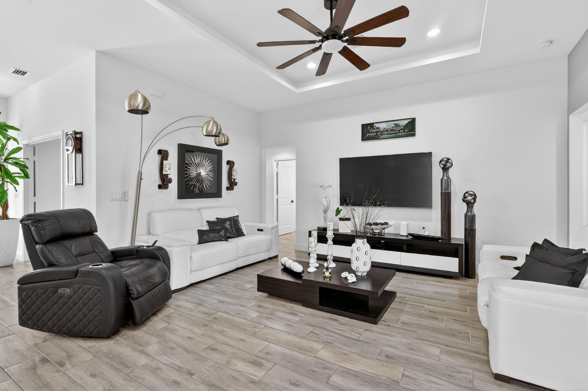PORT ST LUCIE SECTION 21 - Residential
