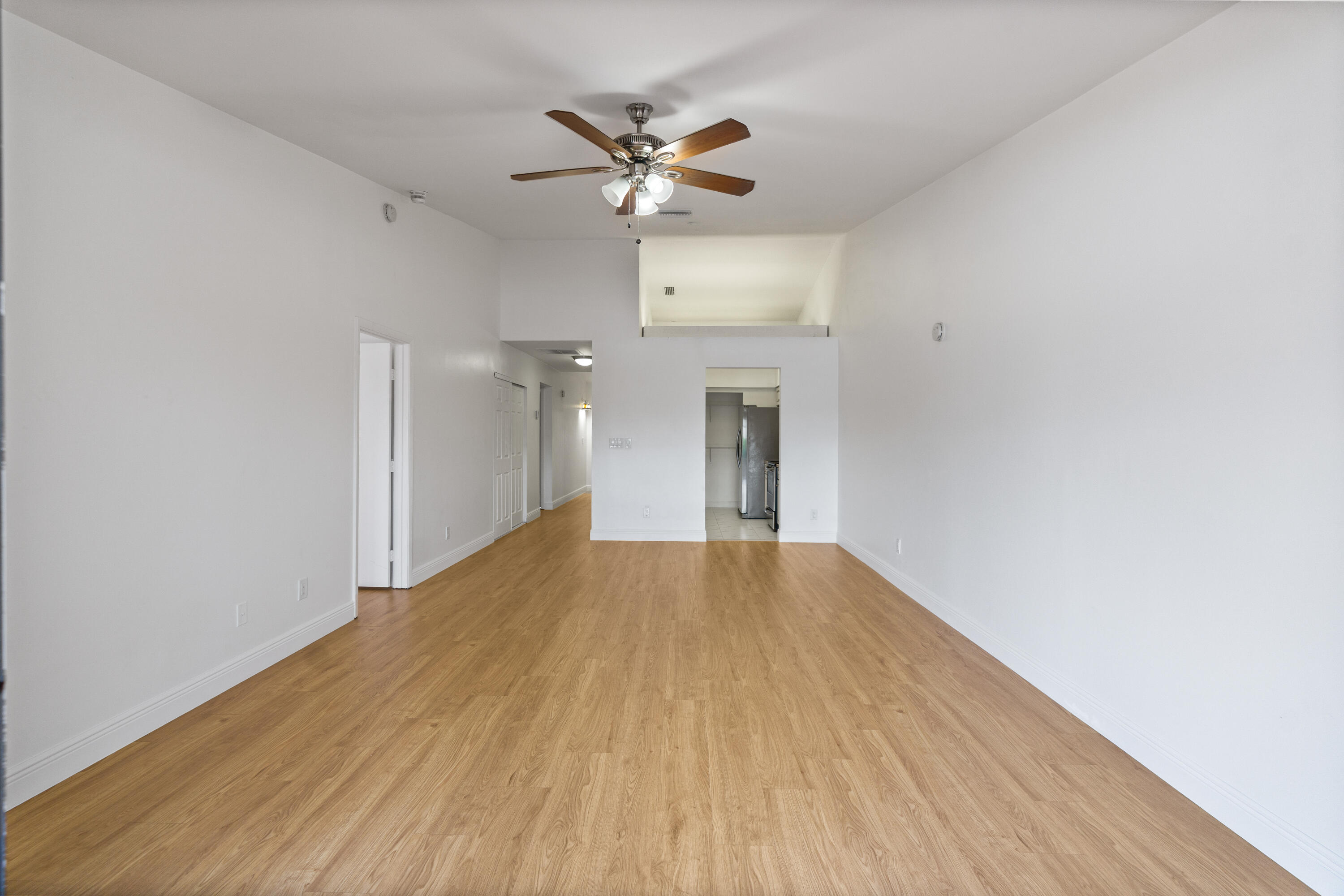 PEMBROKE LAKES SECTION SEVEN - Residential