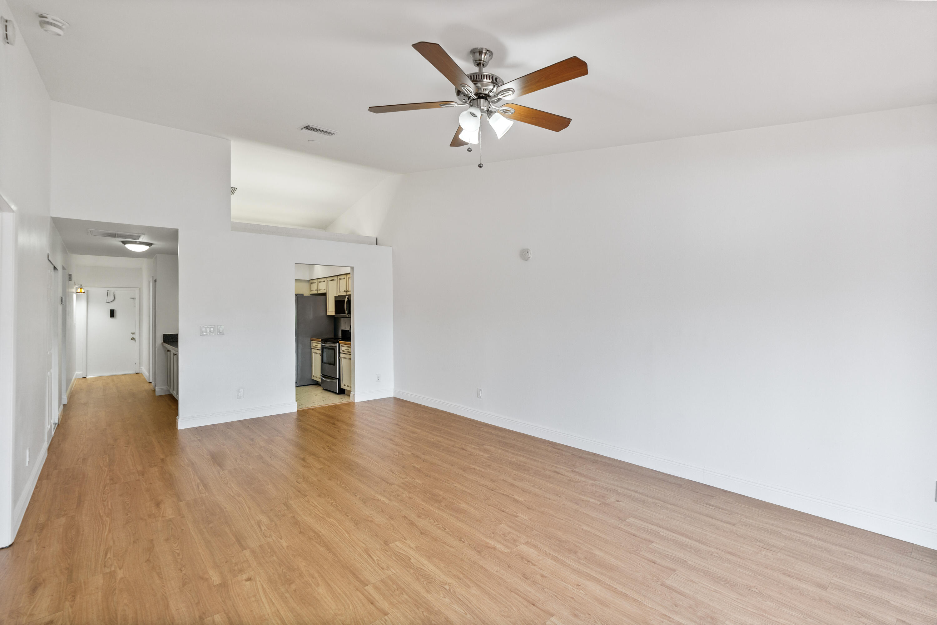 PEMBROKE LAKES SECTION SEVEN - Residential
