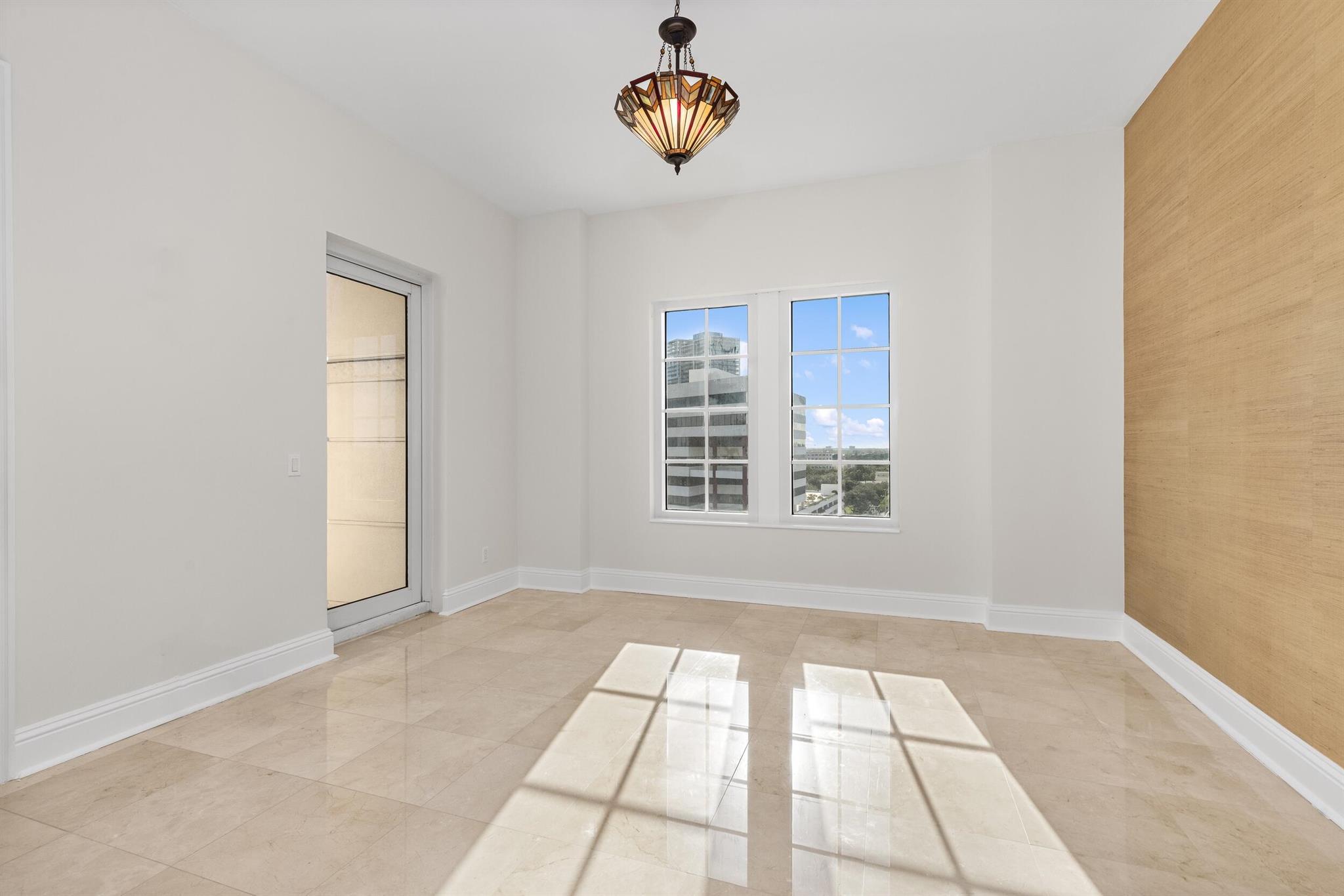 ONE WATERMARK PLACE OF THE PALM BEACHES - Residential