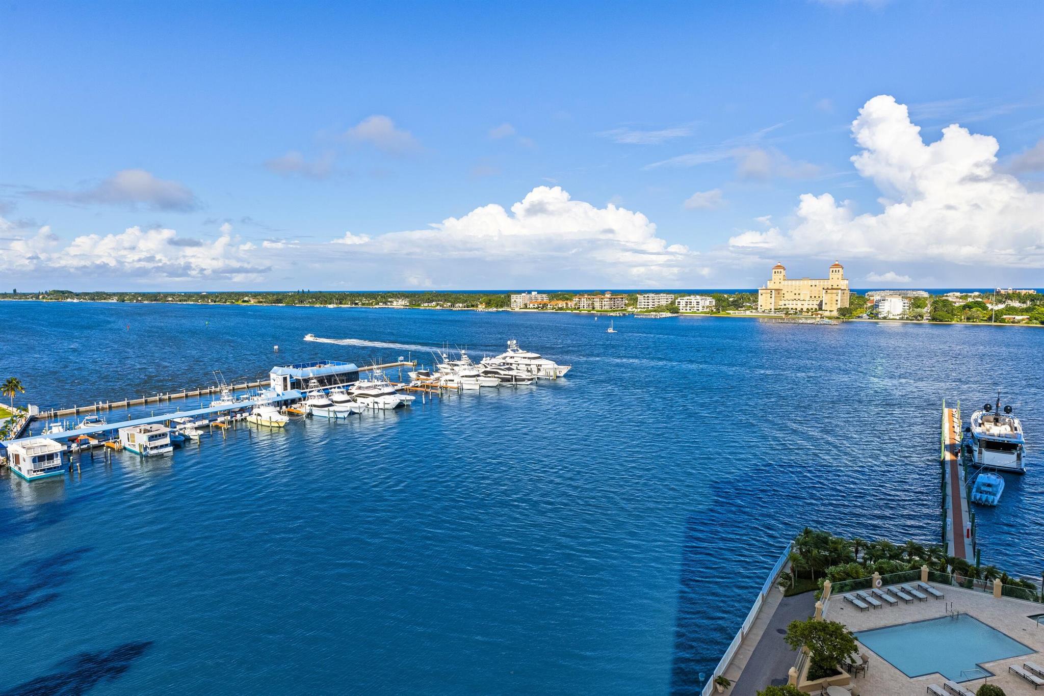 ONE WATERMARK PLACE OF THE PALM BEACHES - Residential