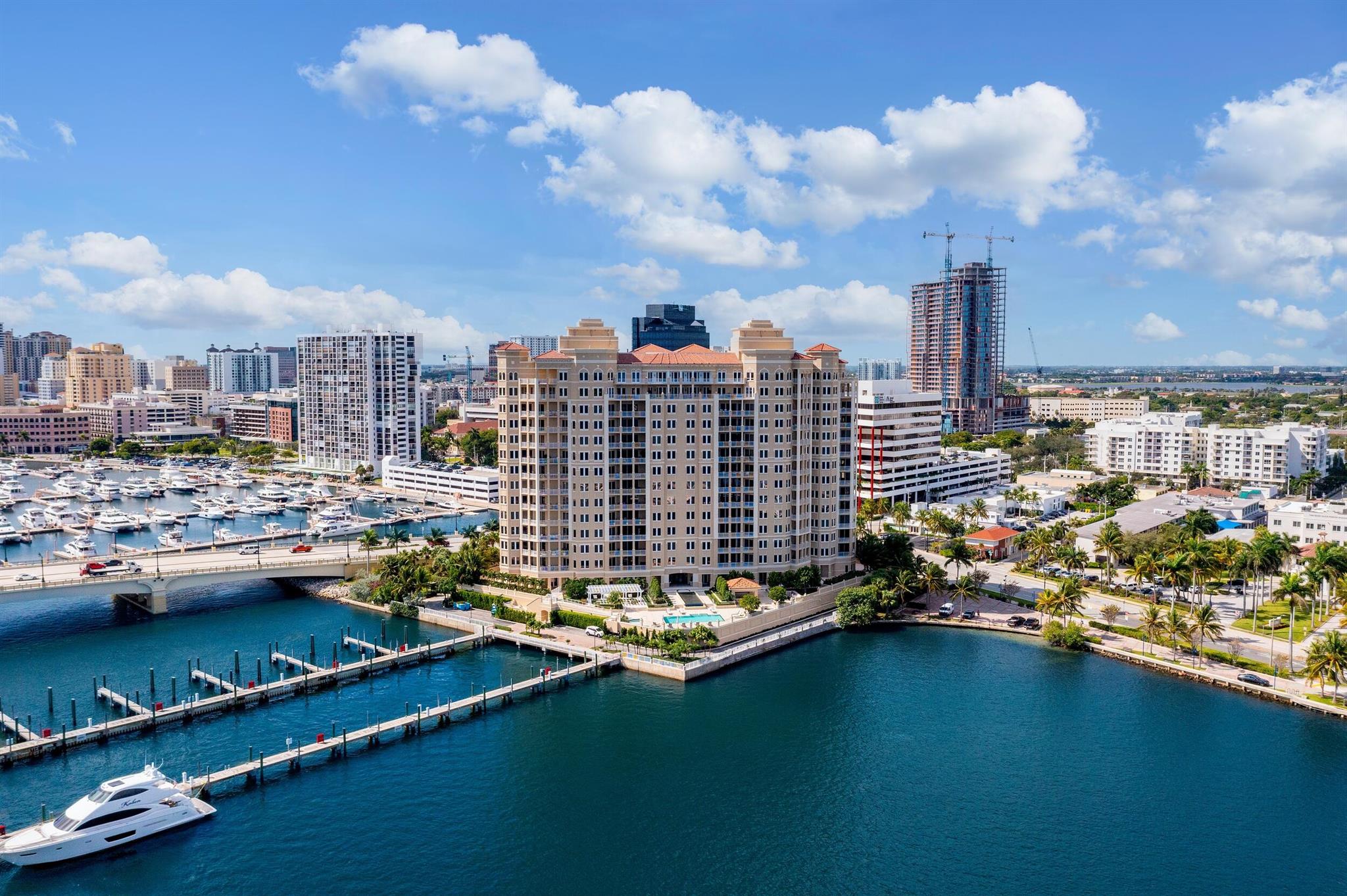 ONE WATERMARK PLACE OF THE PALM BEACHES - Residential