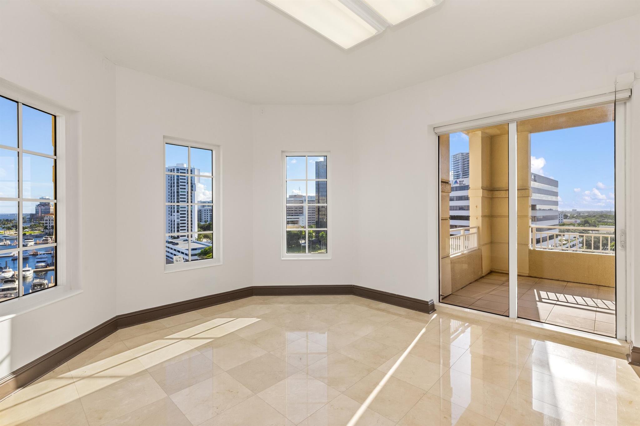ONE WATERMARK PLACE OF THE PALM BEACHES - Residential
