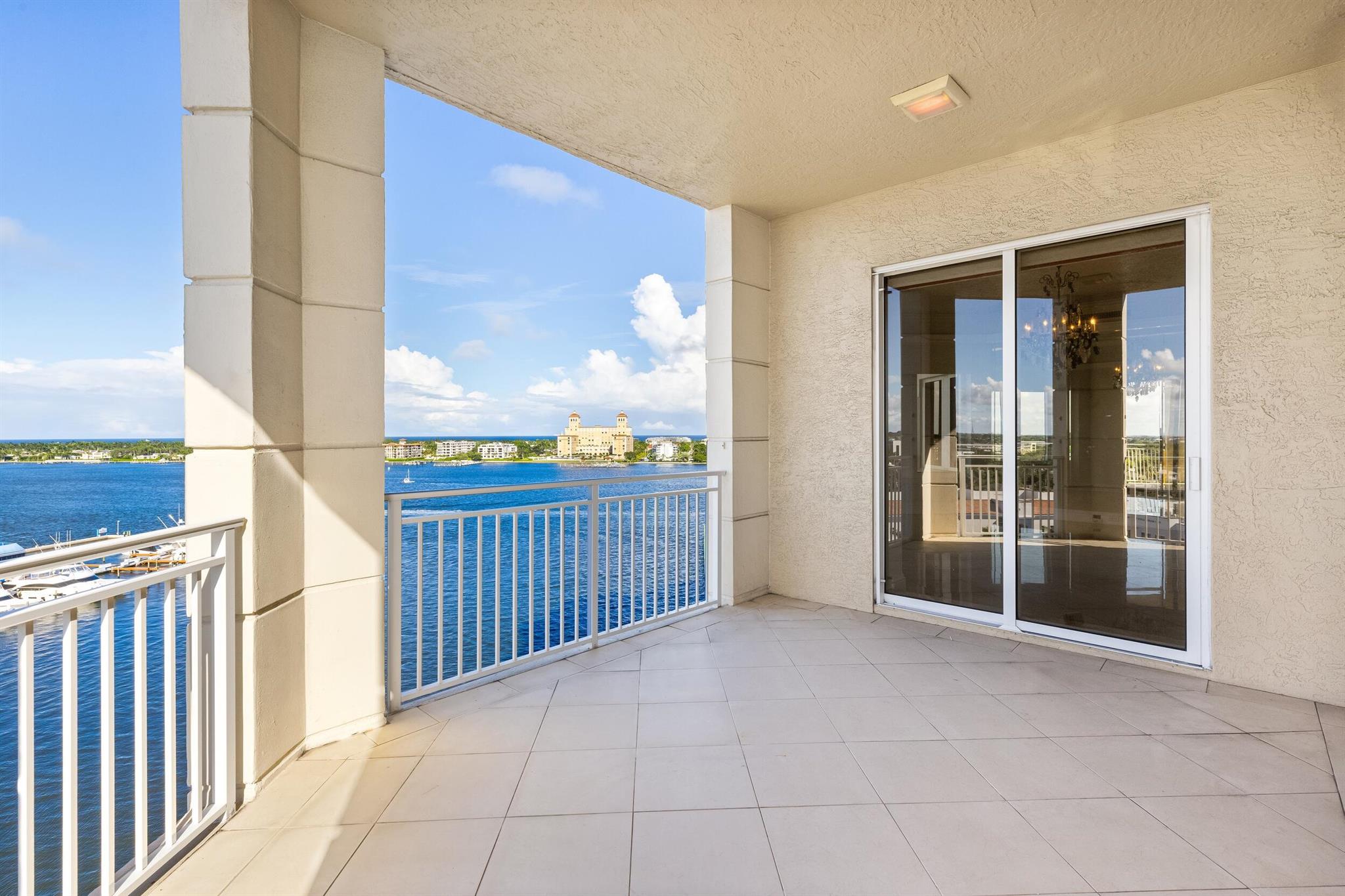 ONE WATERMARK PLACE OF THE PALM BEACHES - Residential