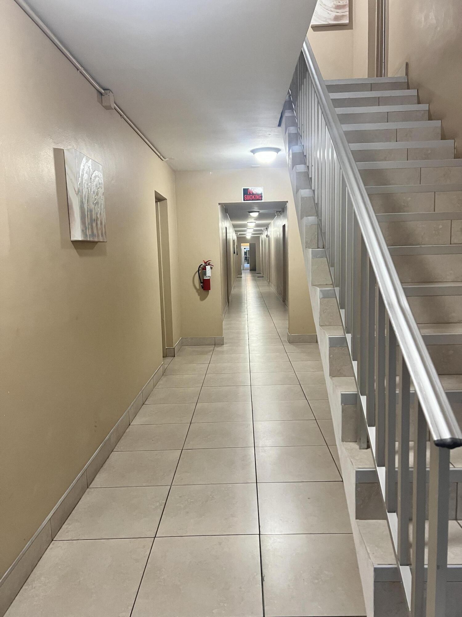 EVERETT ARMS NO 4 CONDO - Residential Lease