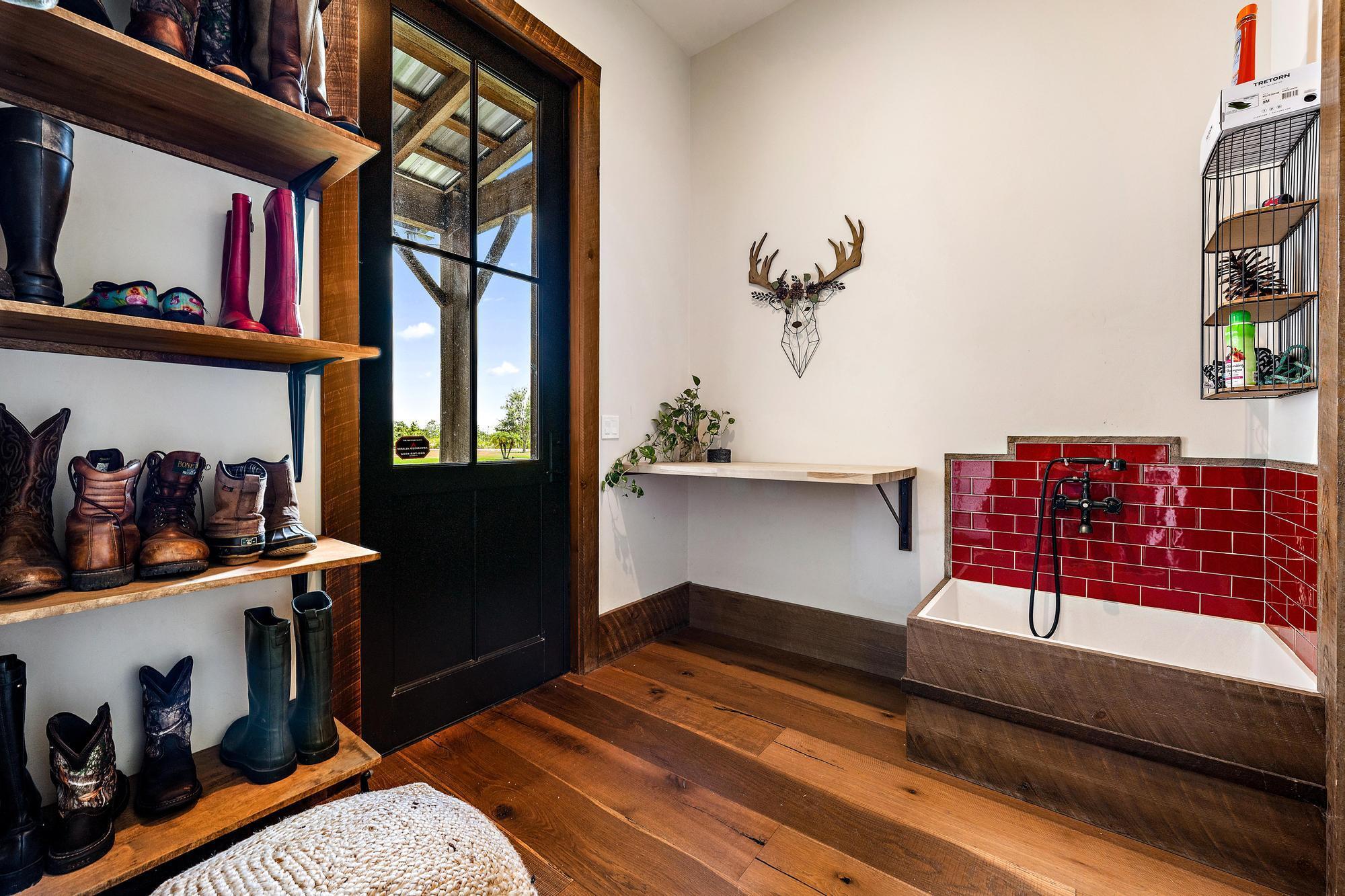 Pine Creek Sporting Club - Residential