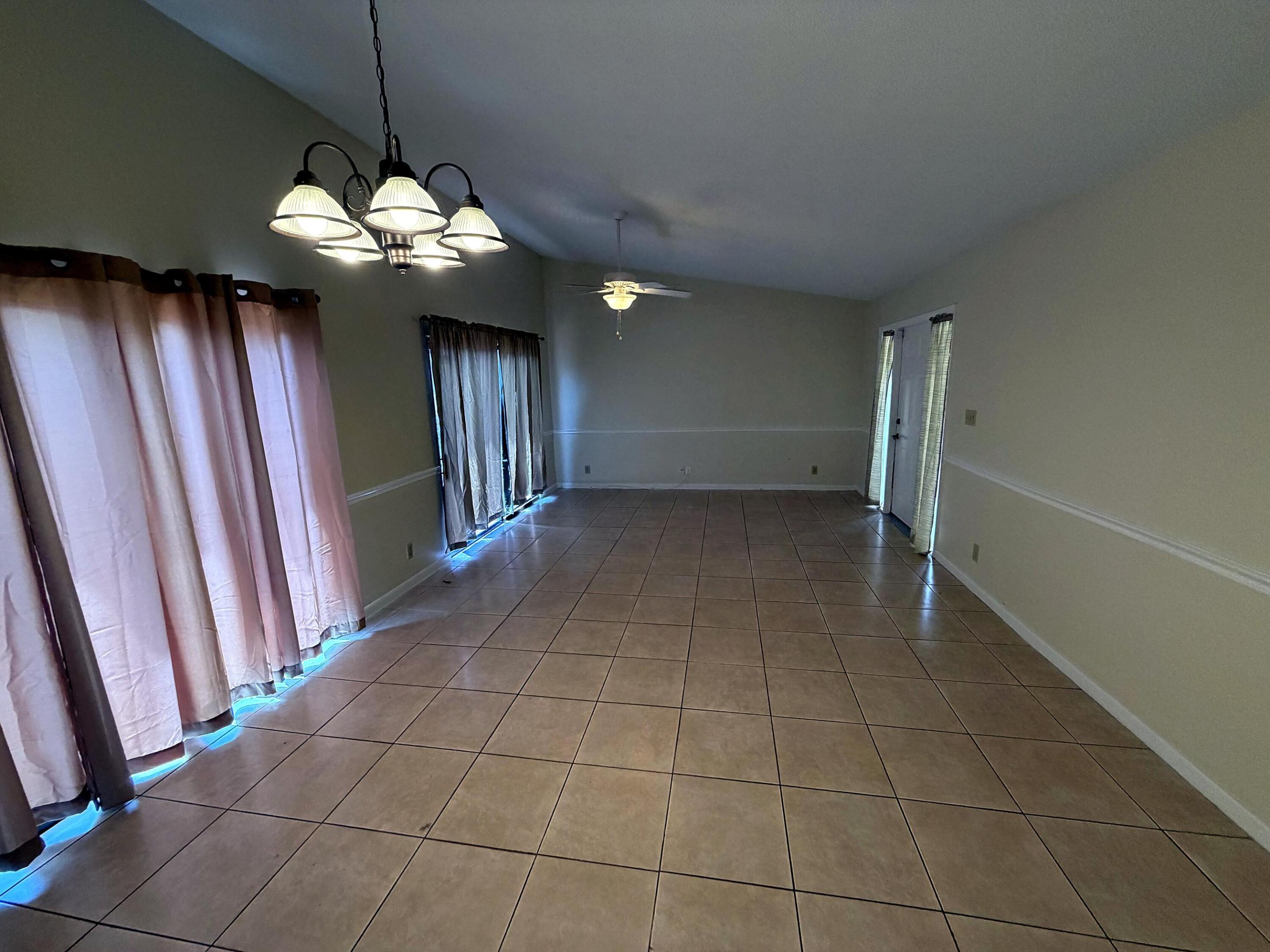 CHRISTIAN VILLAS 2 - Residential