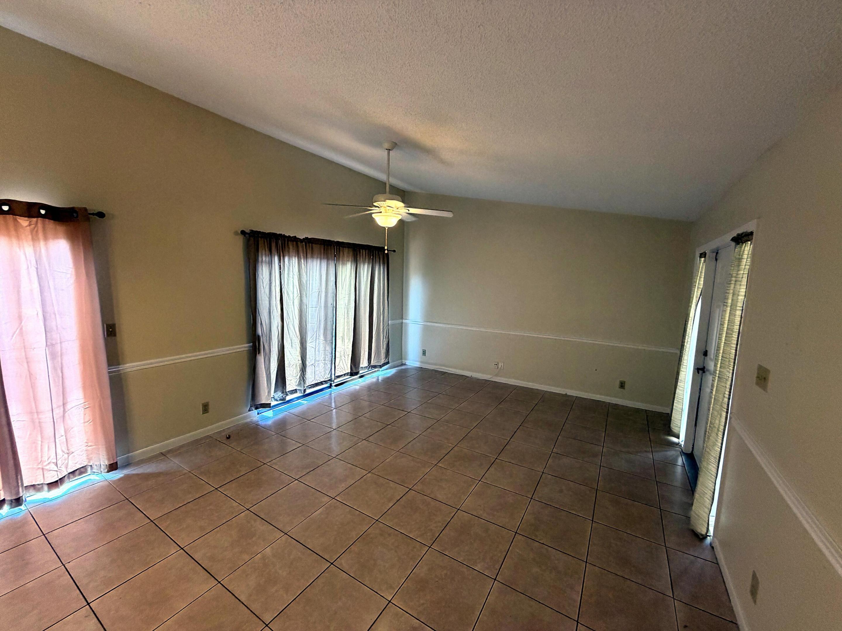 CHRISTIAN VILLAS 2 - Residential