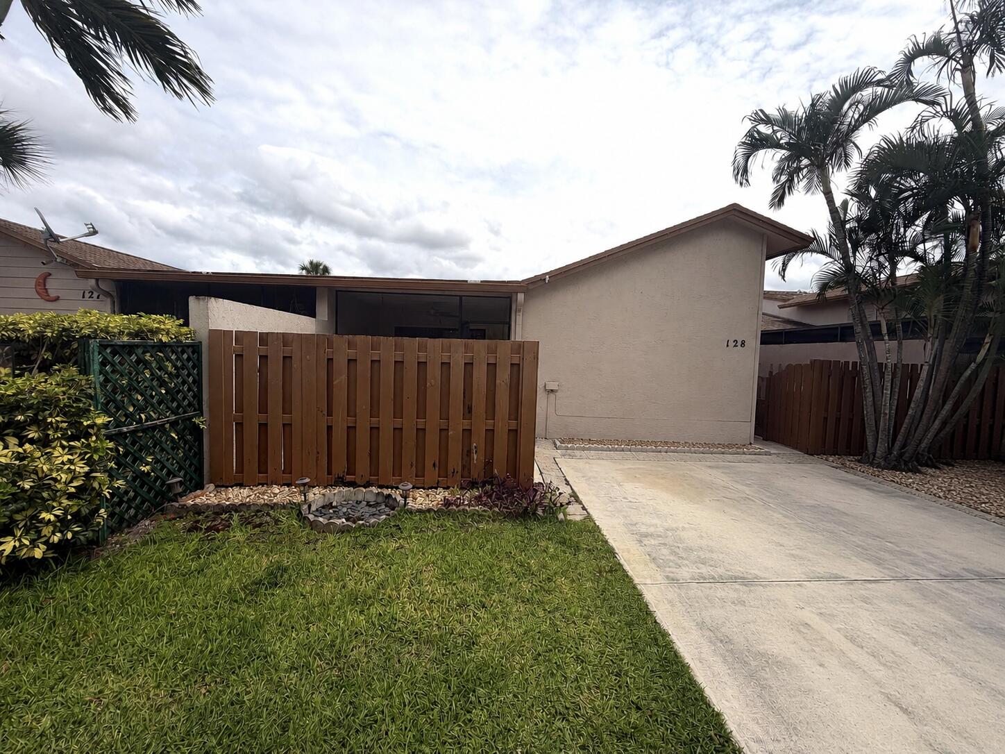 CHRISTIAN VILLAS 2 - Residential