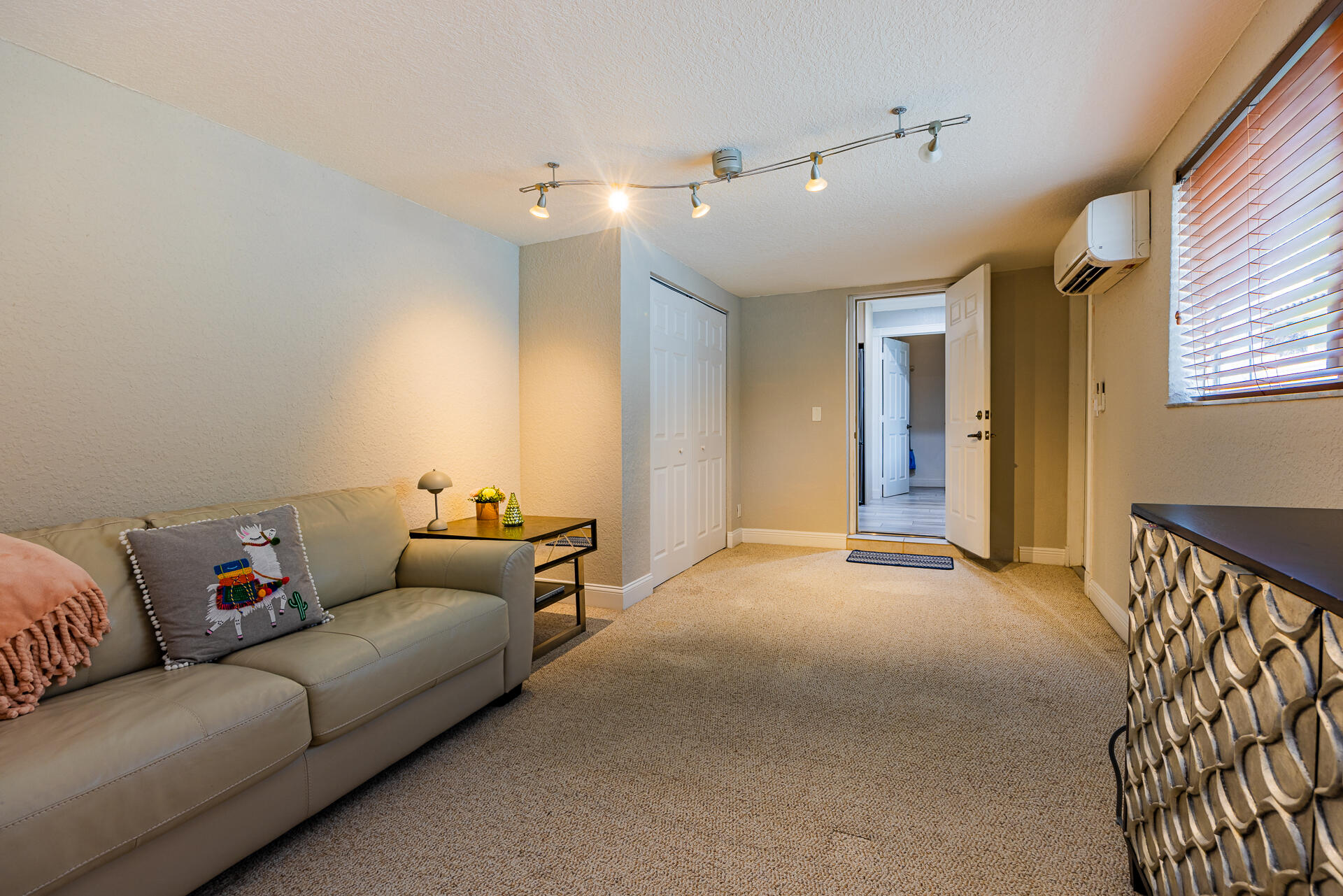CYPRESS HARBOR 5TH SEC - Residential