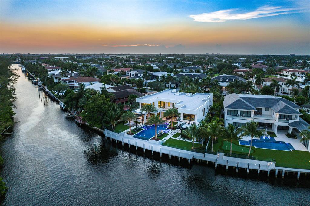 ROYAL PALM YACHT & COUNTRY CLUB - Residential