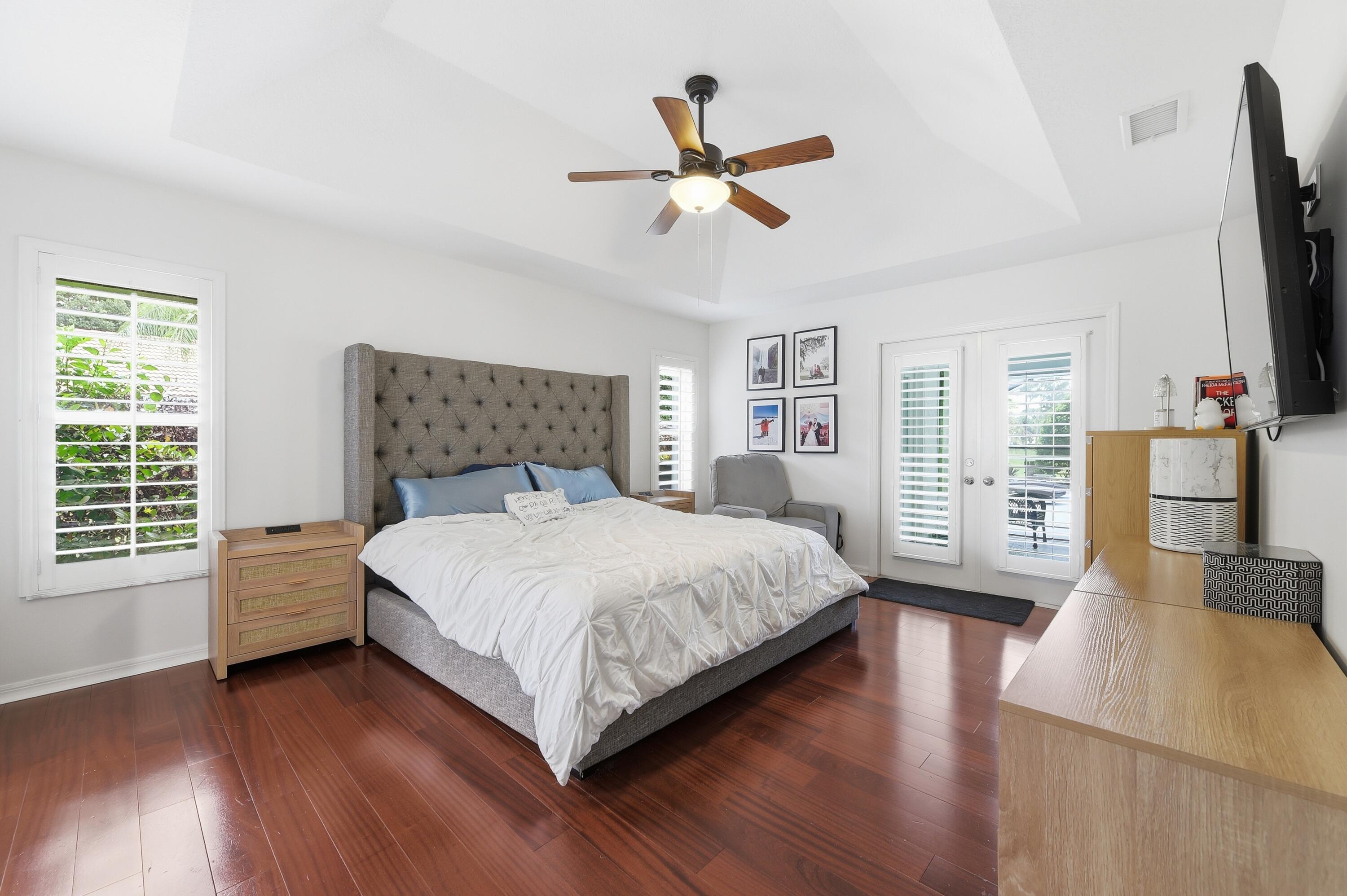 MID-RIVERS YACHT AND COUNTRY CLUB (AKA EVERGREEN C - Residential