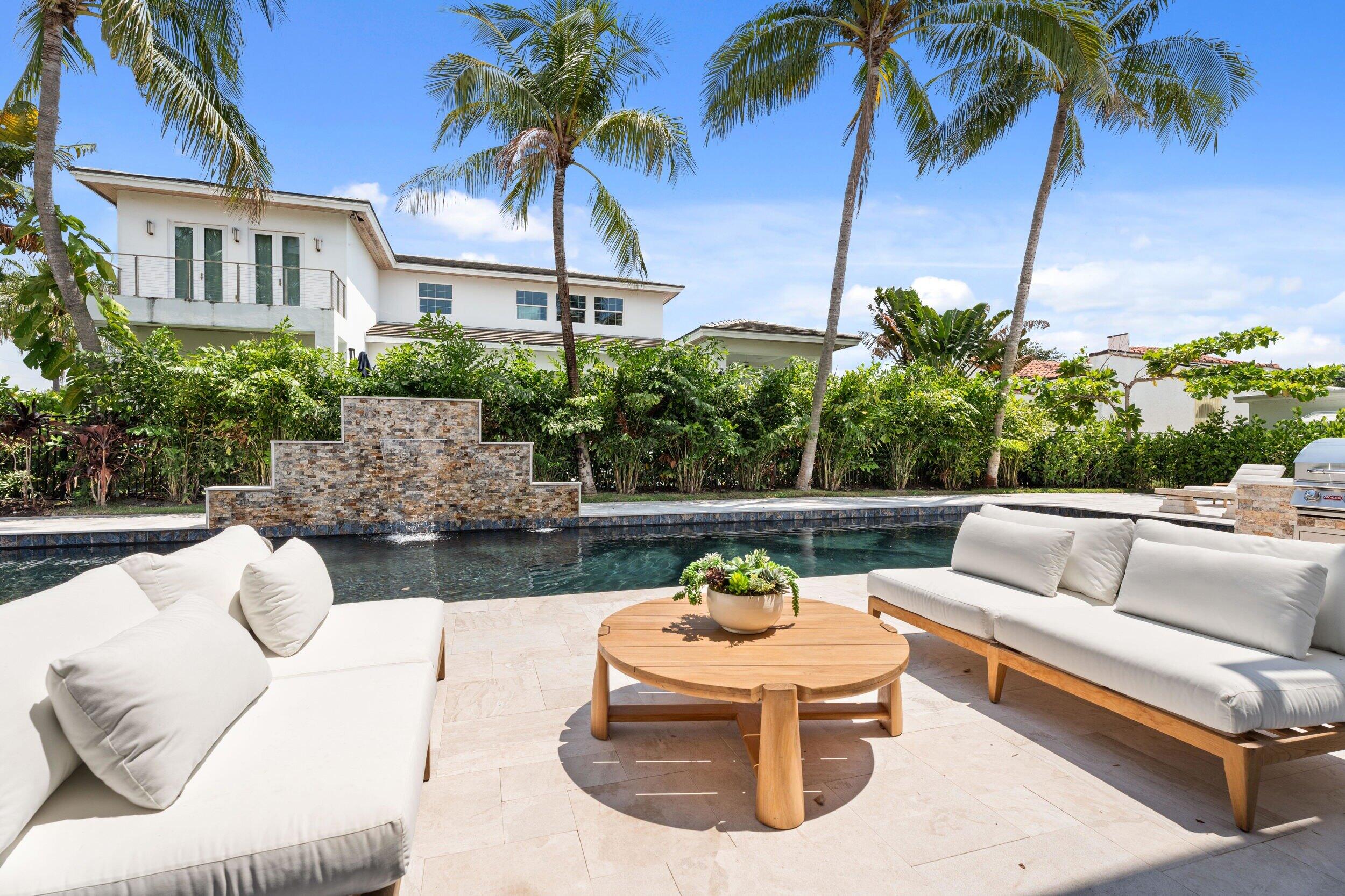 LAKEWOOD WEST PALM BEACH - Residential