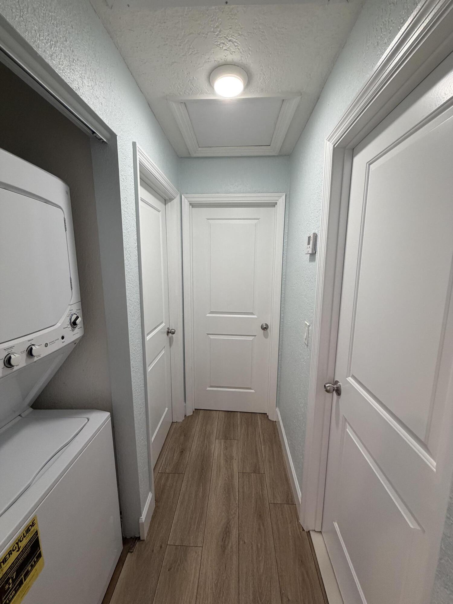 FOREST RIDGE PARK - Residential Lease
