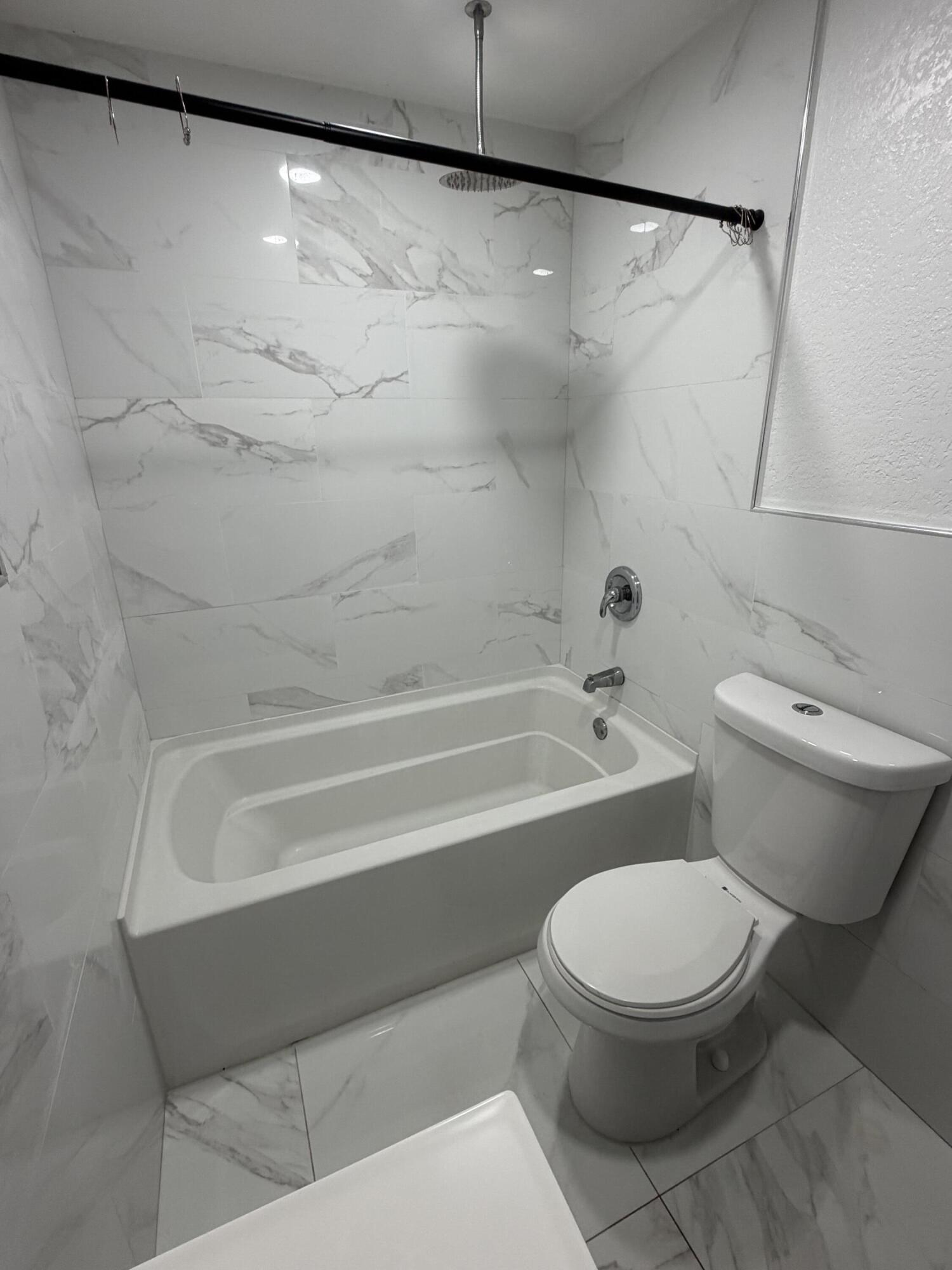 FOREST RIDGE PARK - Residential Lease