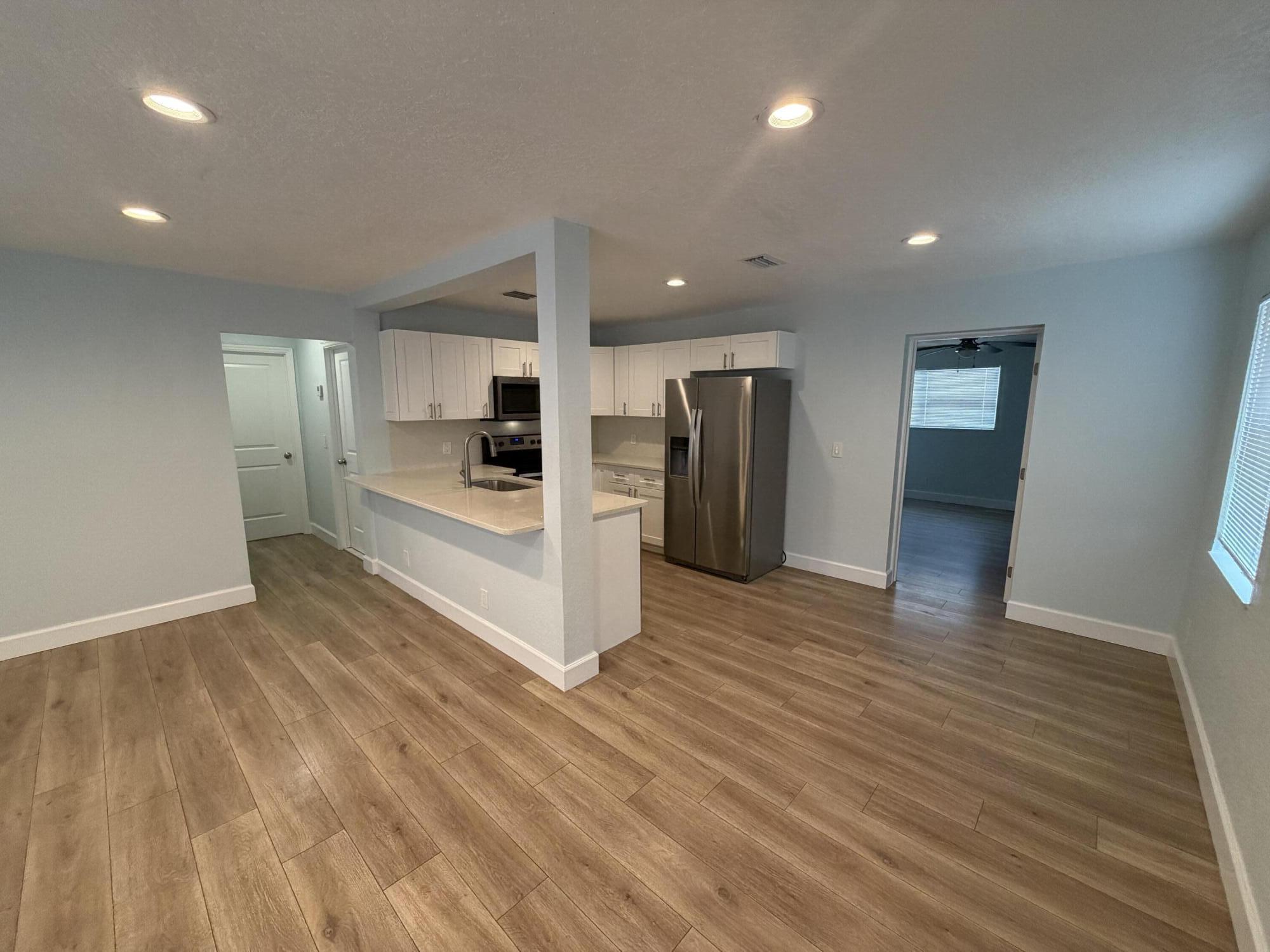 FOREST RIDGE PARK - Residential Lease