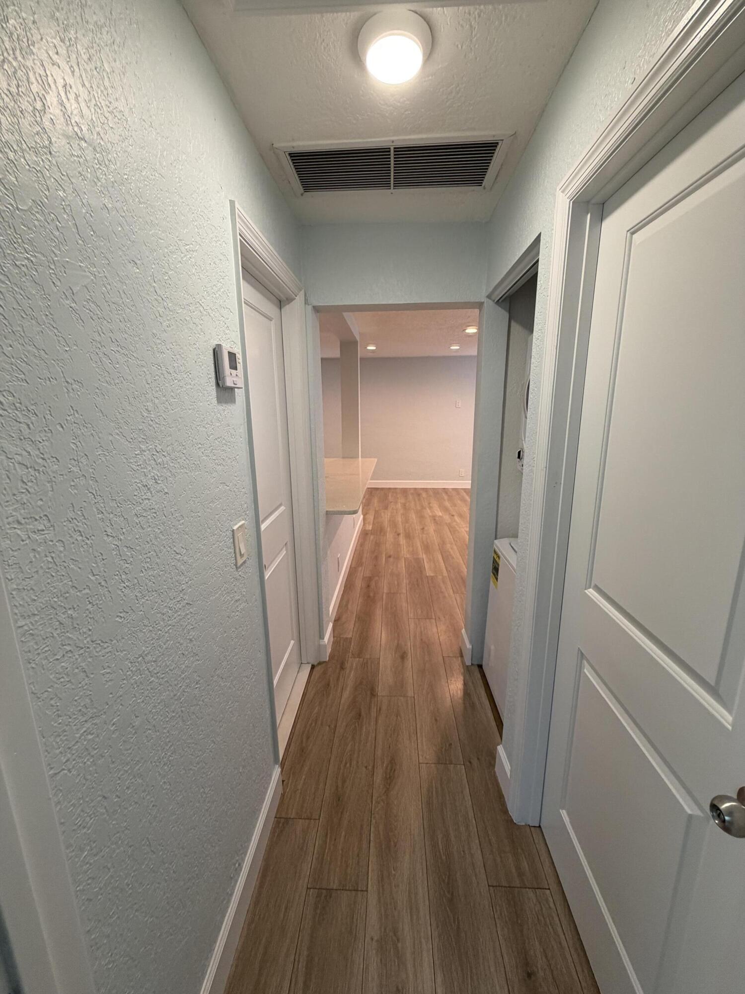 FOREST RIDGE PARK - Residential Lease