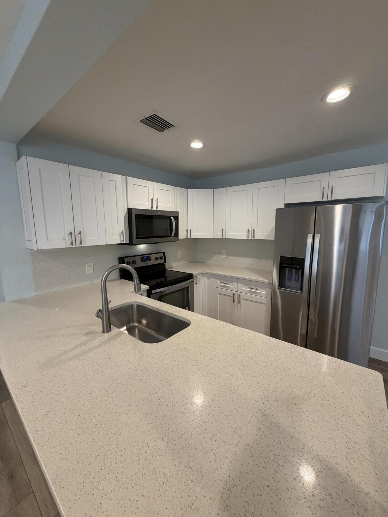 FOREST RIDGE PARK - Residential Lease