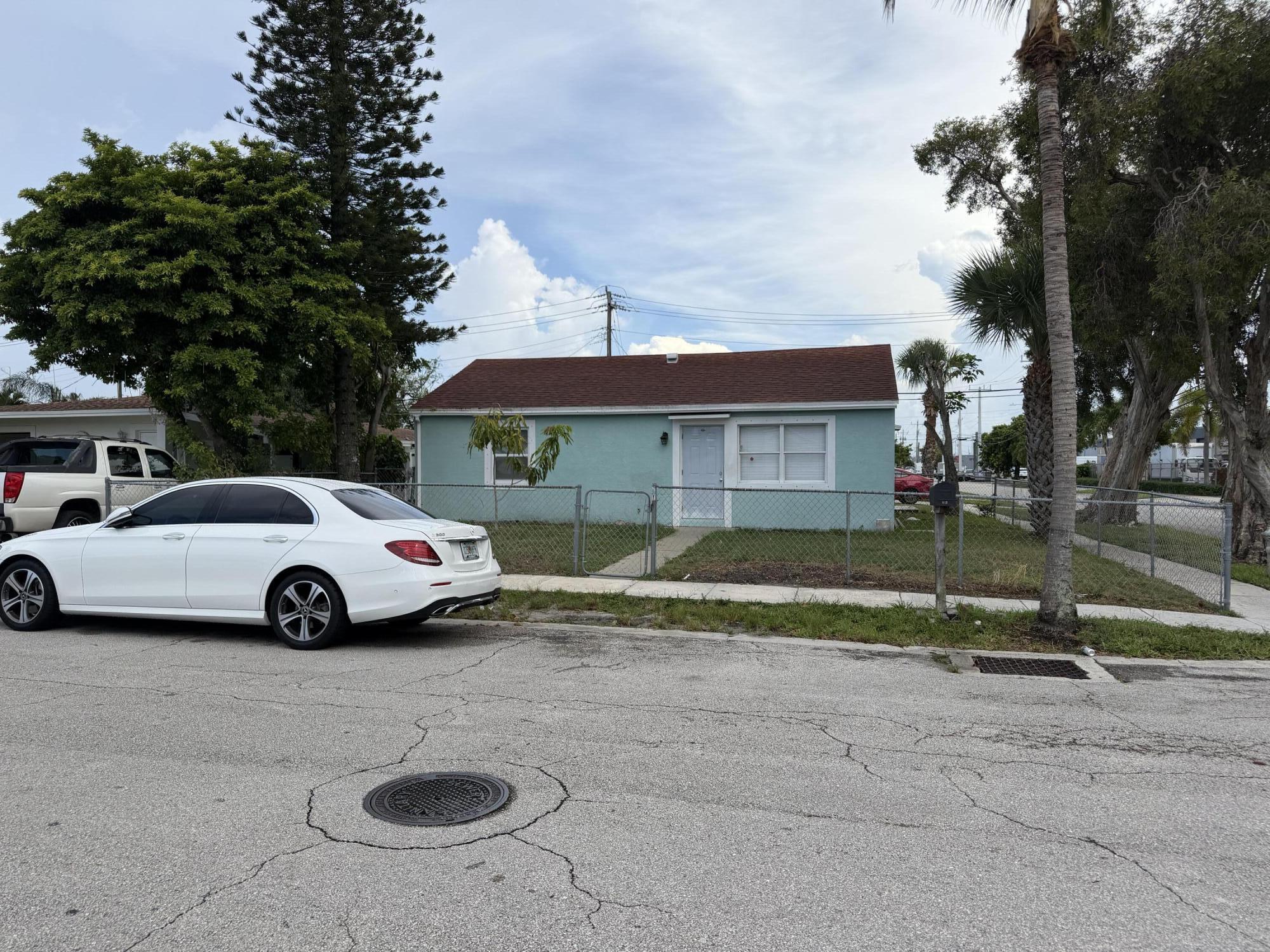 FOREST RIDGE PARK - Residential Lease