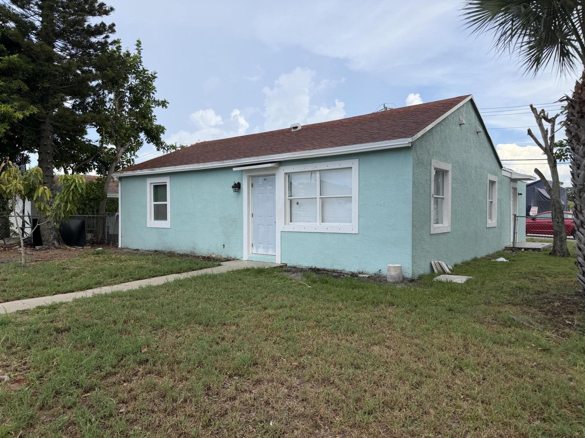 FOREST RIDGE PARK - Residential Lease