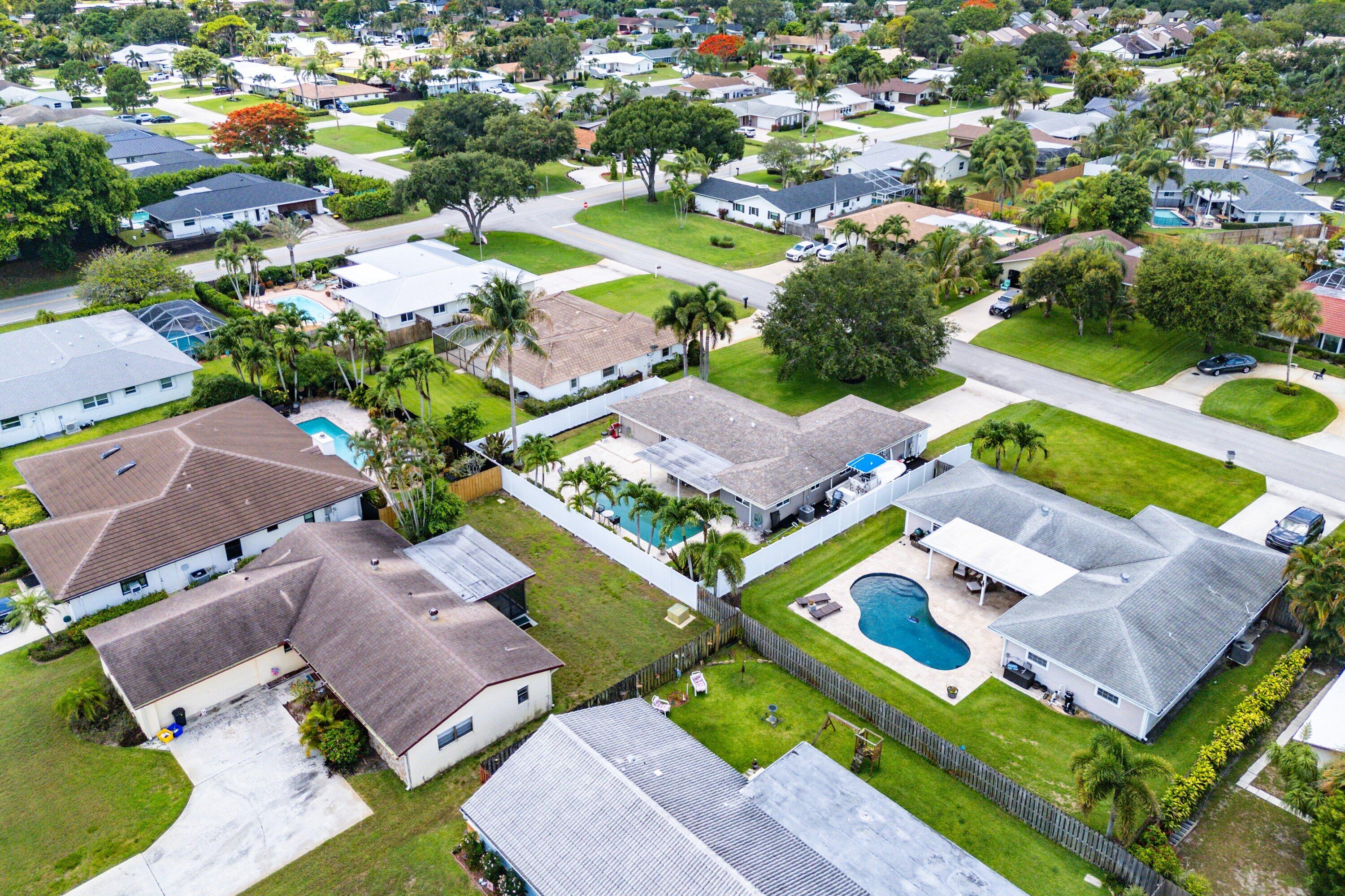 PALM BEACH GARDENS 4 - Residential