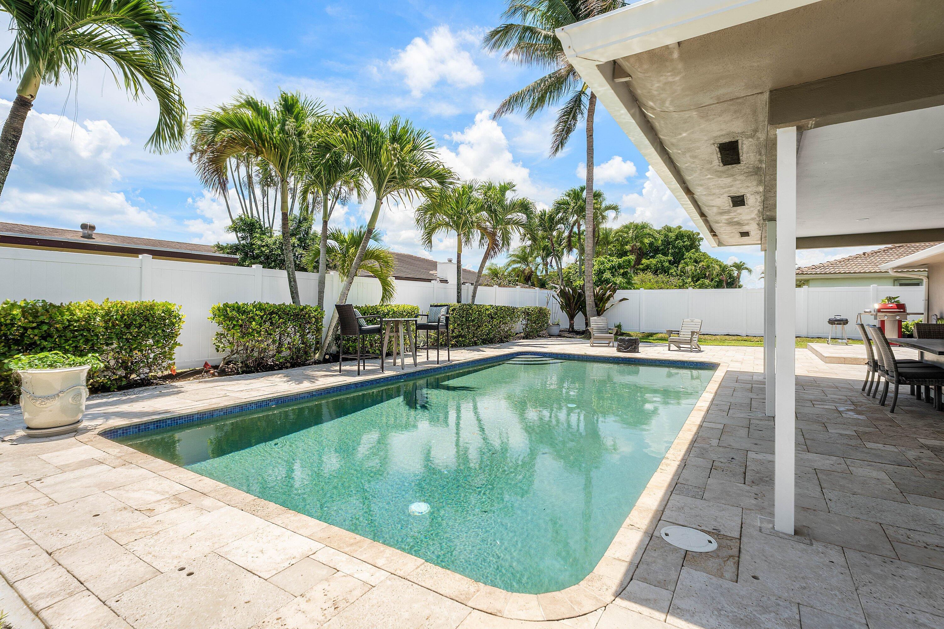 PALM BEACH GARDENS 4 - Residential