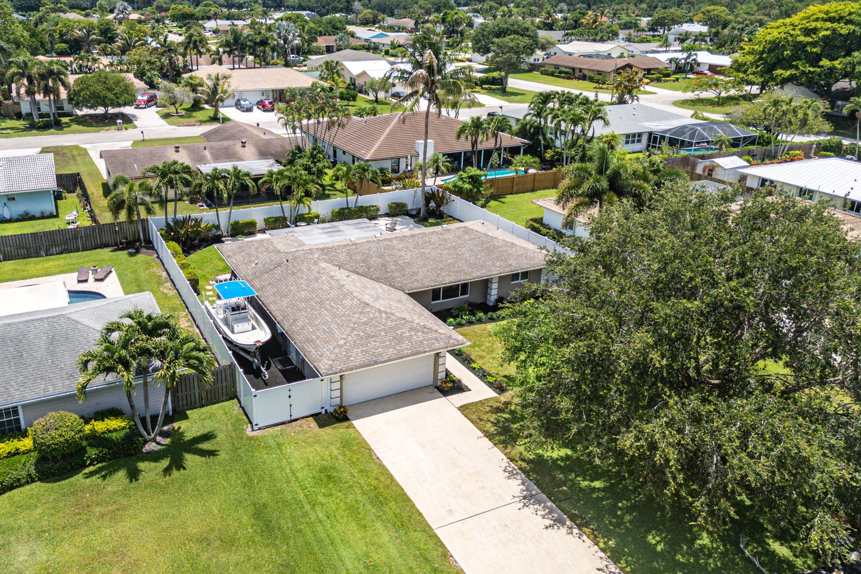 PALM BEACH GARDENS 4 - Residential