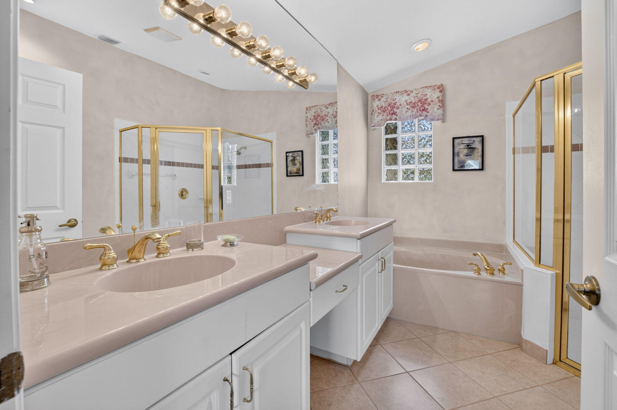 JONES PAR D-3 - Residential