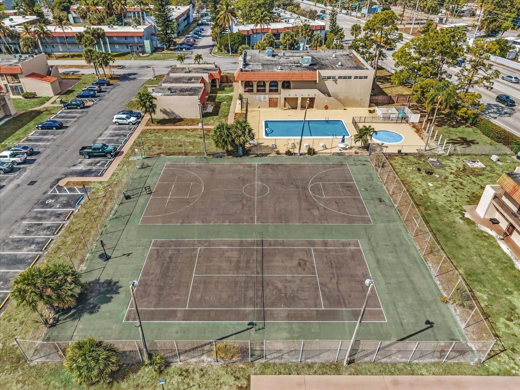 FOREST HILL GARDENS CONDO - Residential