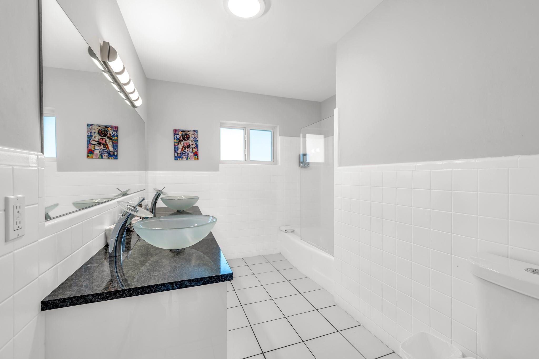 LIGHTHOUSE POINT FIRST SEC - Residential