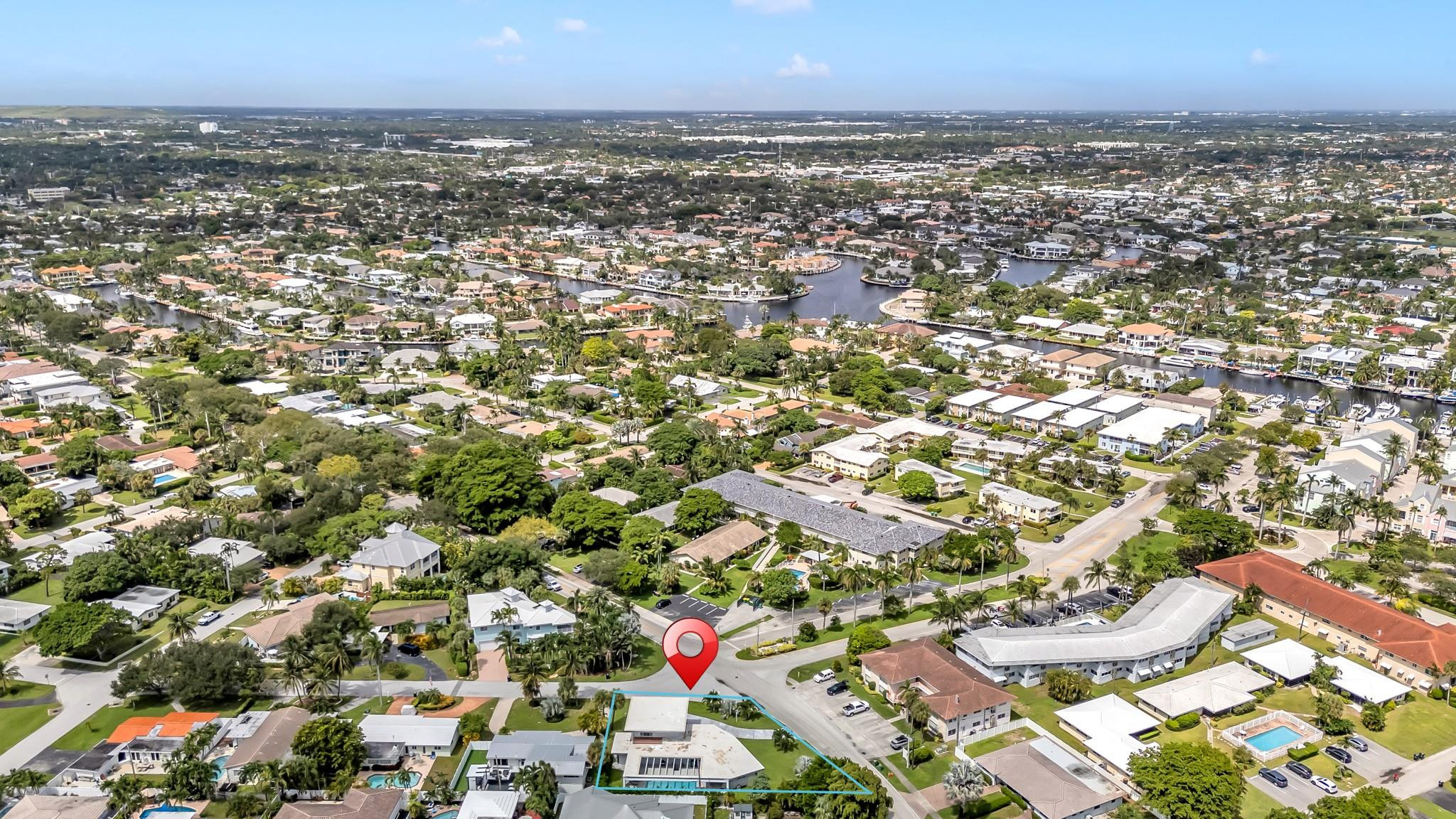 LIGHTHOUSE POINT FIRST SEC - Residential