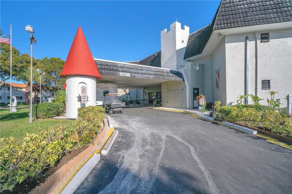 Castle Apartments - Residential