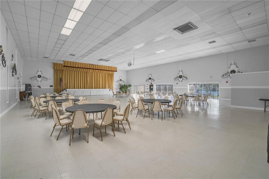 Castle Apartments - Residential