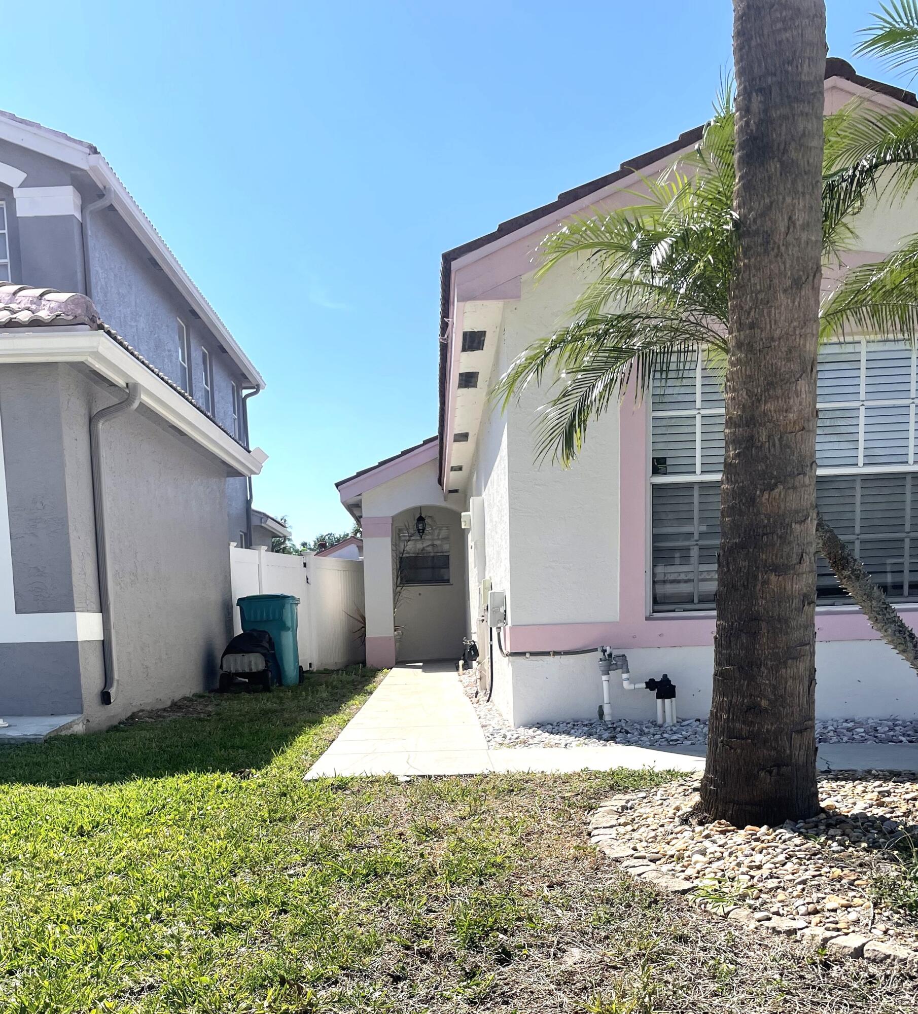 NAUTICA SOUND 2 - Residential Lease