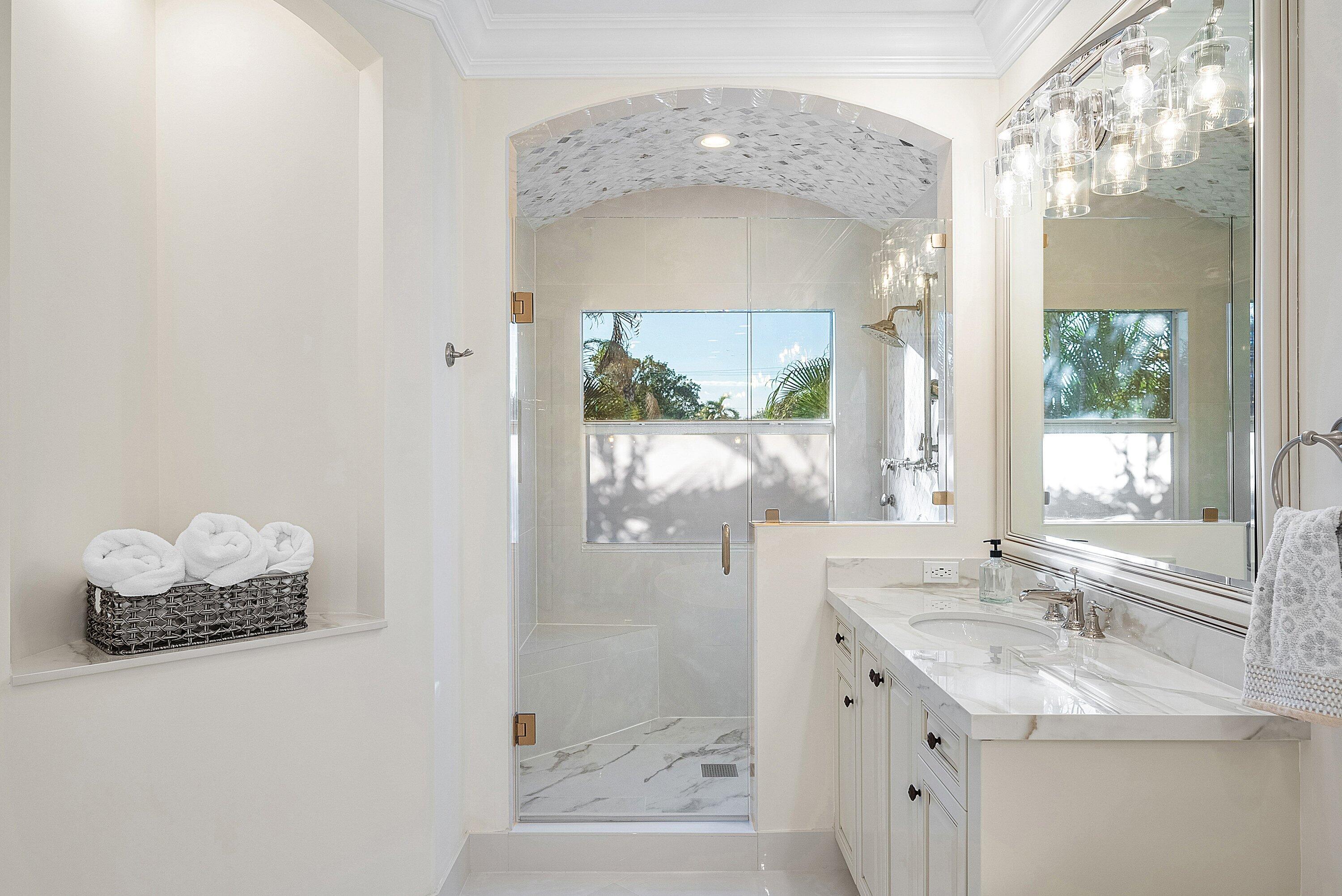 BOCA HARBOUR - Residential