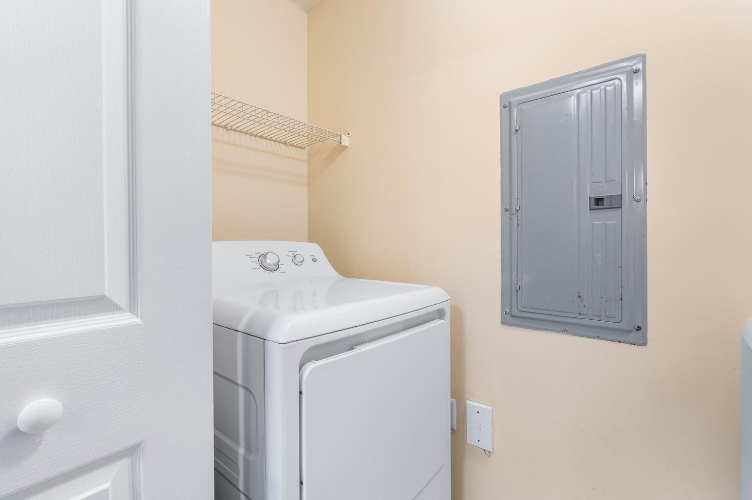 MEZZANO CONDO - Residential Lease