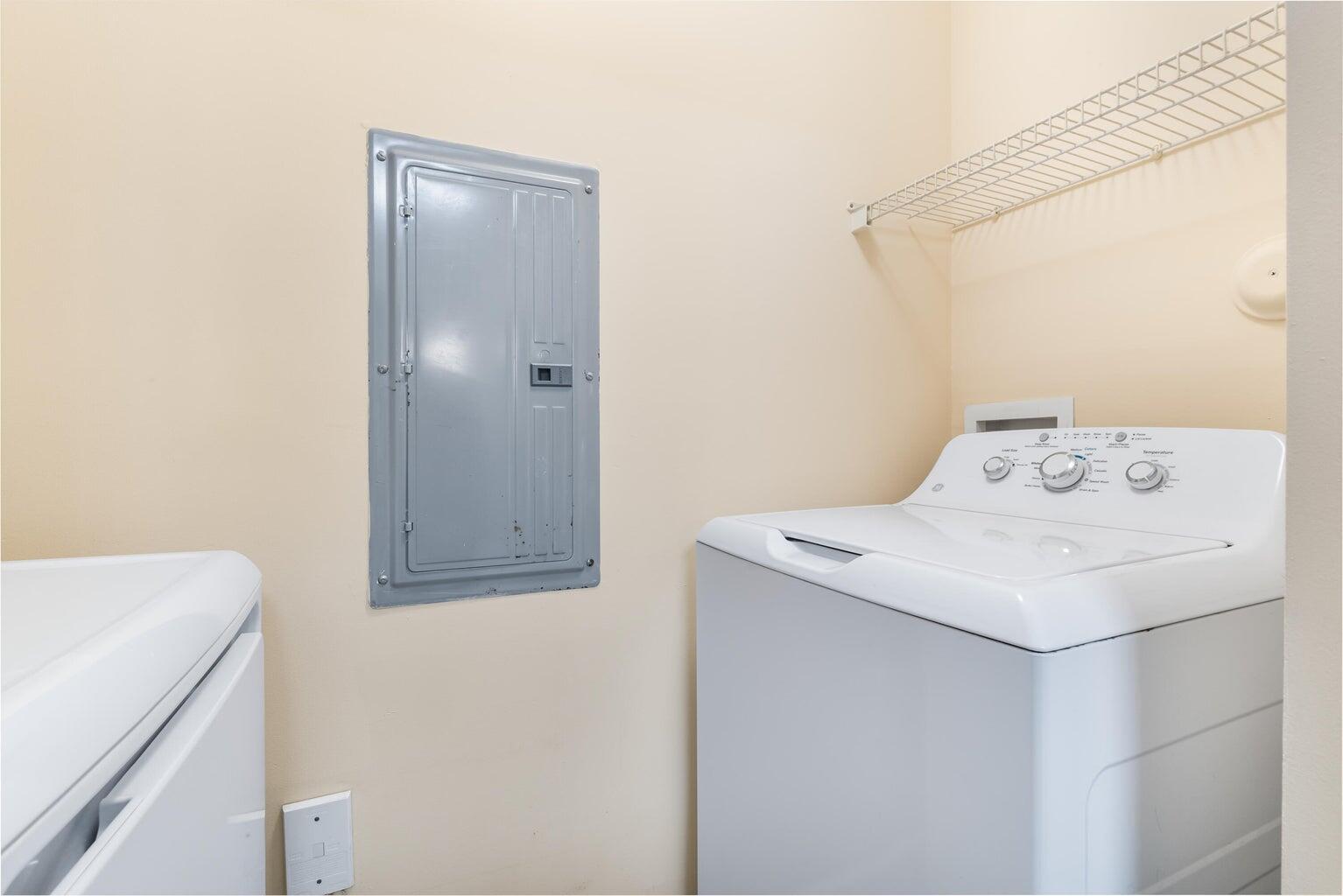 MEZZANO CONDO - Residential Lease