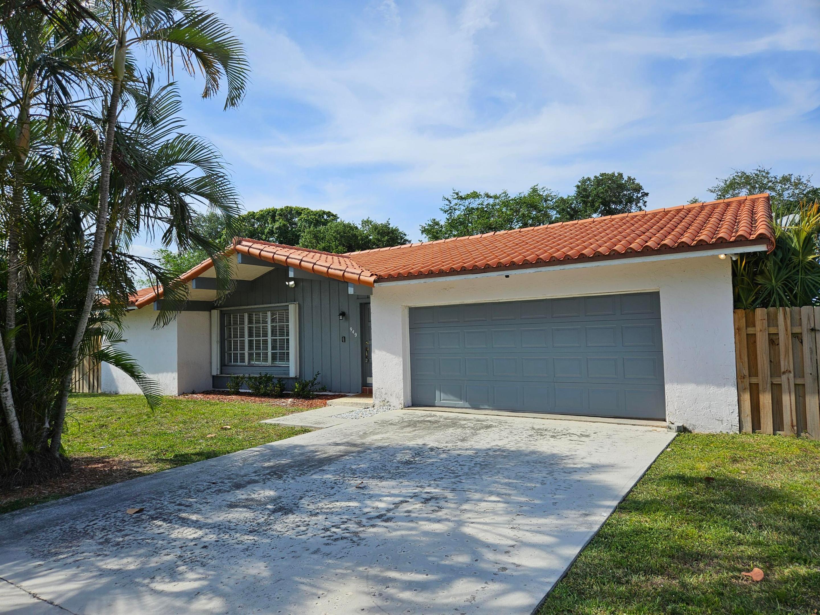 THE PINELANDS SEC 2 - Residential
