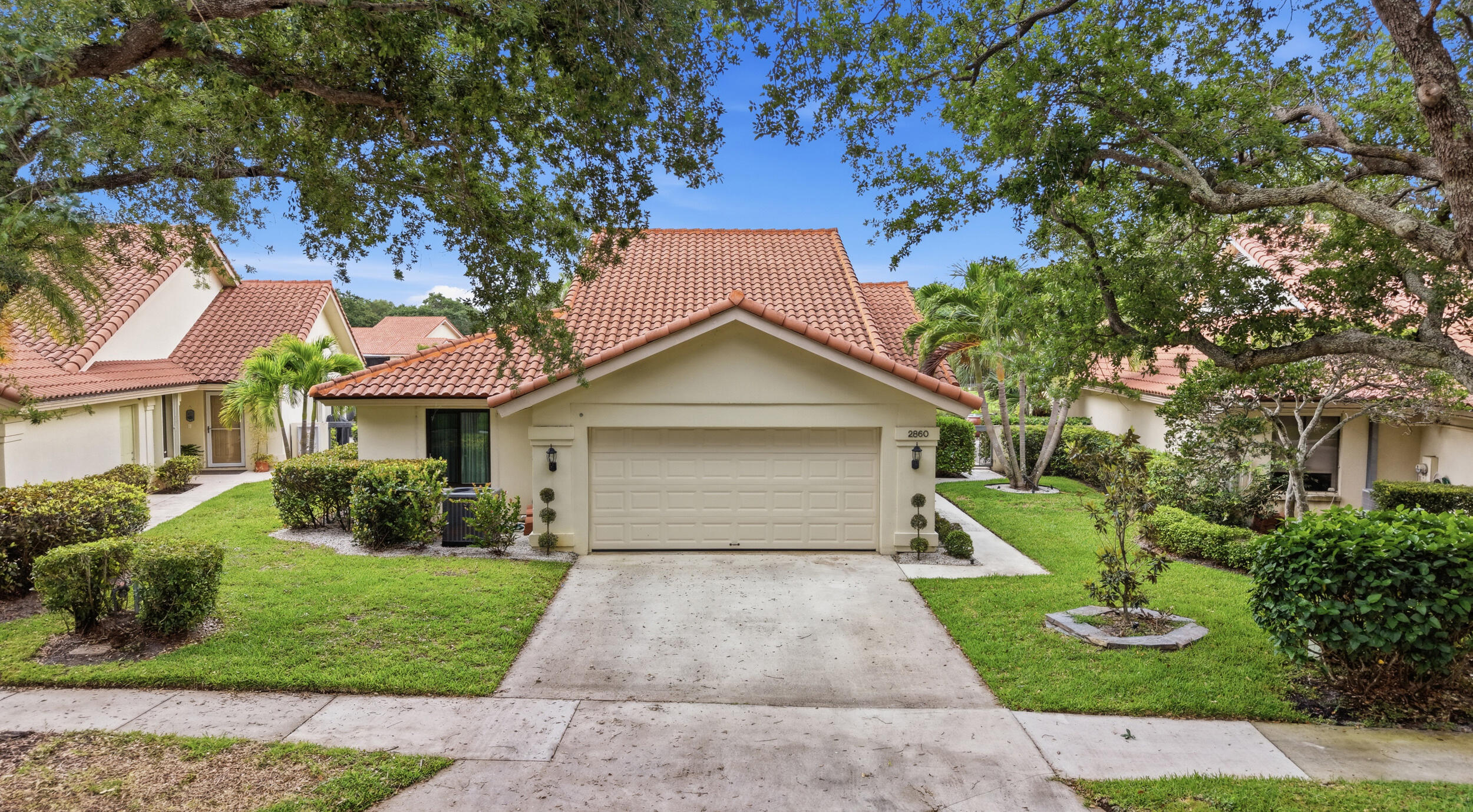 SARATOGA POINTE - Residential